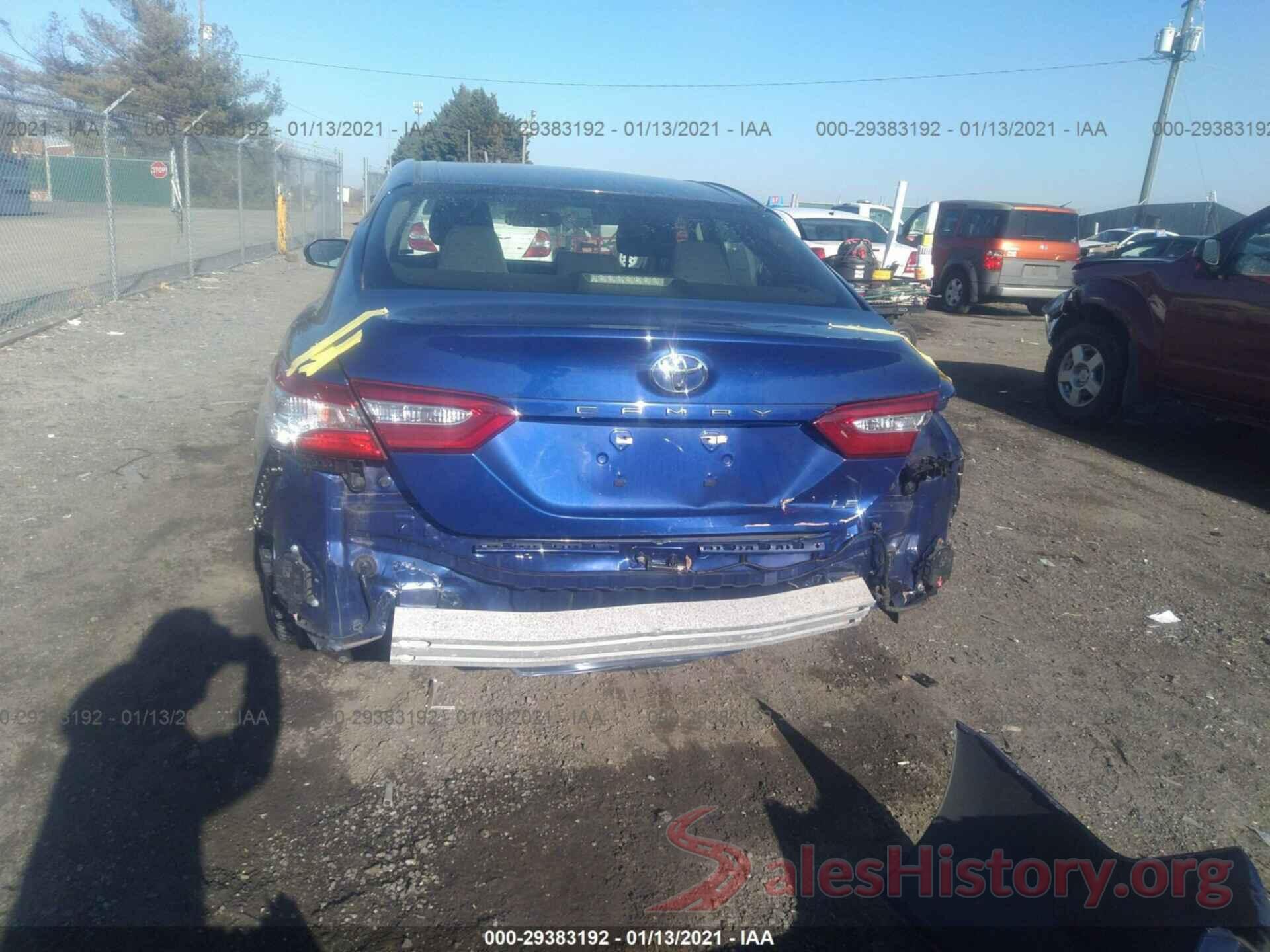 JTNB11HK9J3018266 2018 TOYOTA CAMRY