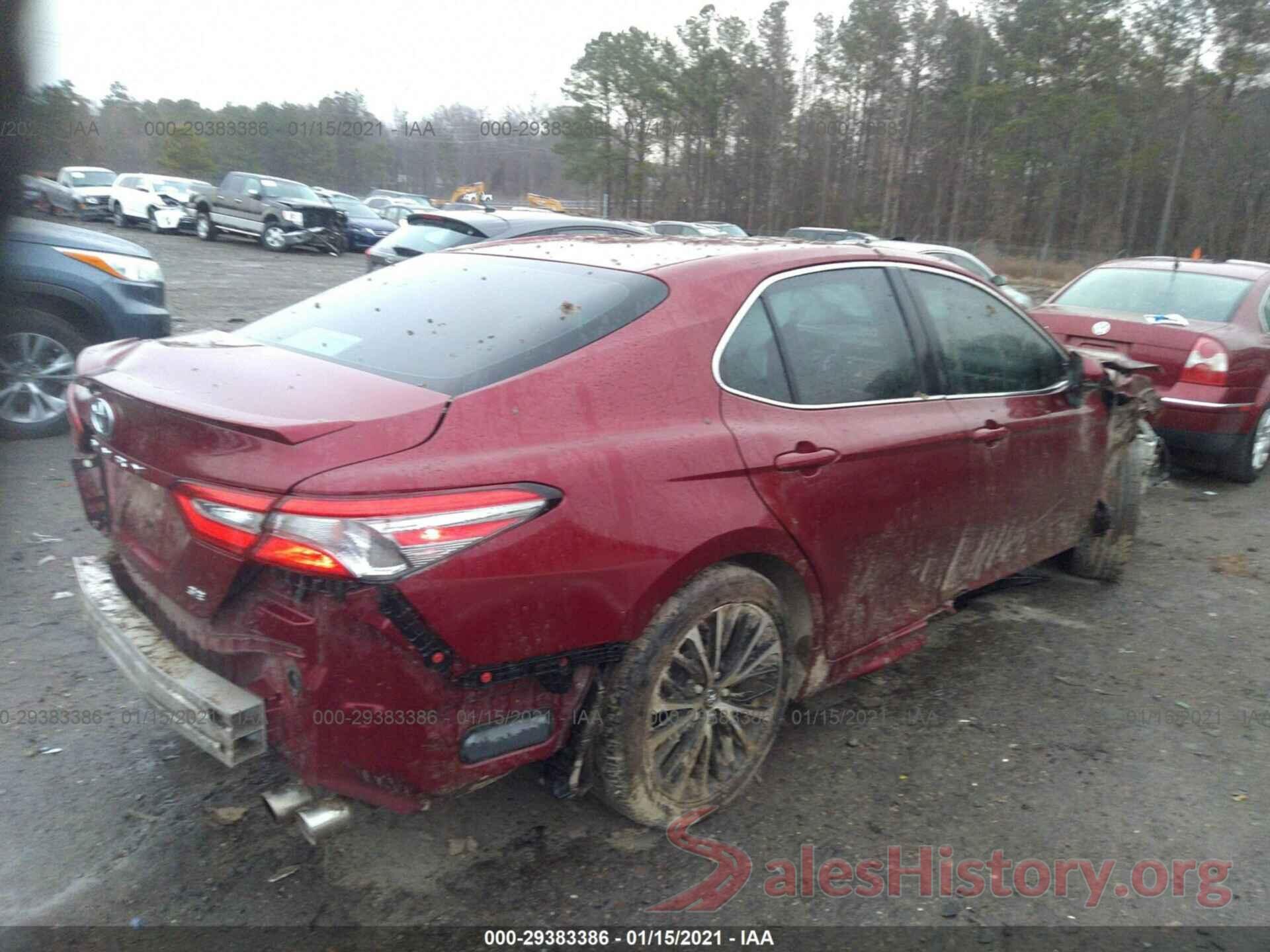 4T1B11HK5JU524137 2018 TOYOTA CAMRY