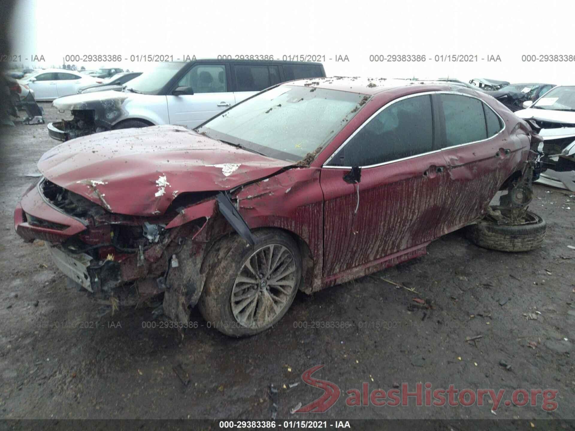 4T1B11HK5JU524137 2018 TOYOTA CAMRY