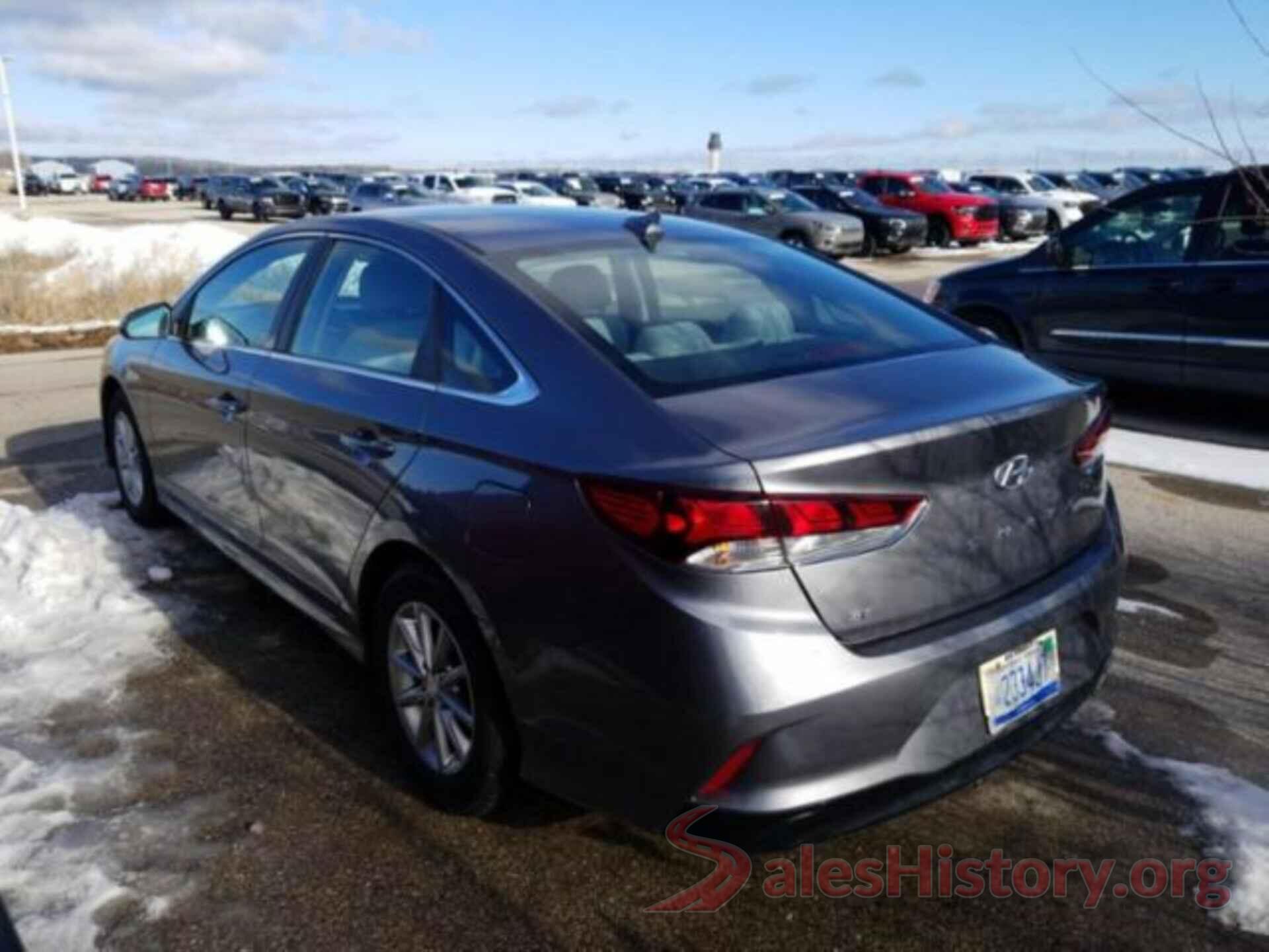 5NPE24AF2JH700682 2018 HYUNDAI SONATA