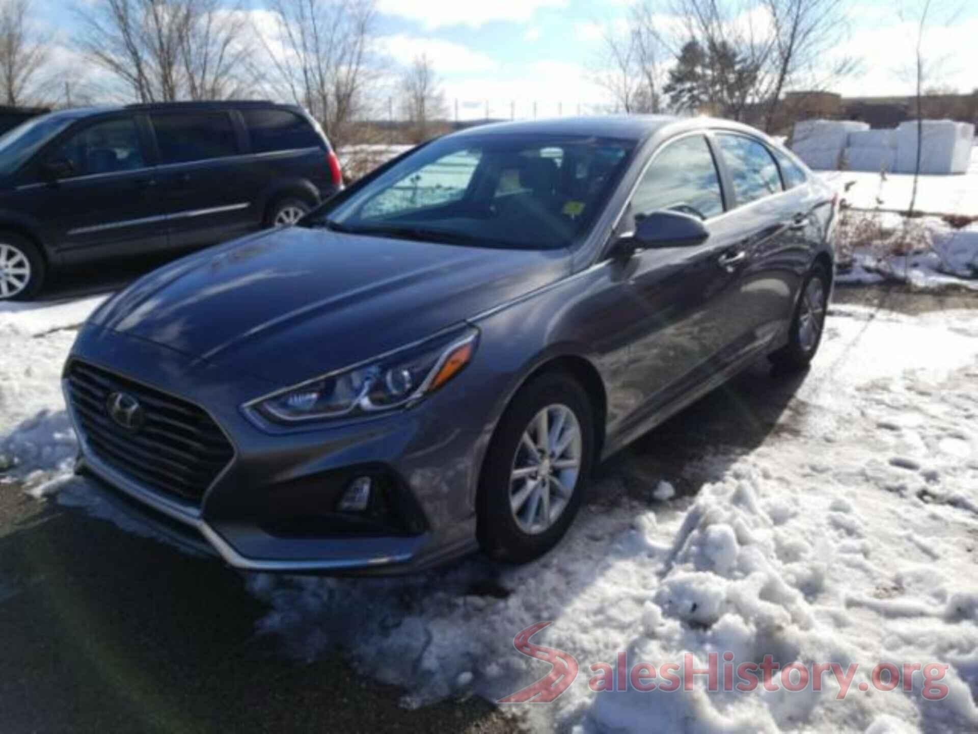 5NPE24AF2JH700682 2018 HYUNDAI SONATA