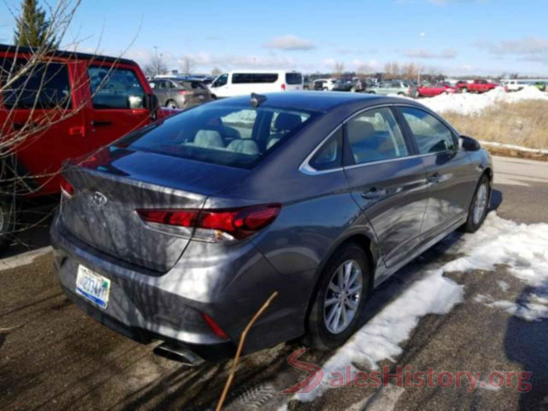 5NPE24AF2JH700682 2018 HYUNDAI SONATA