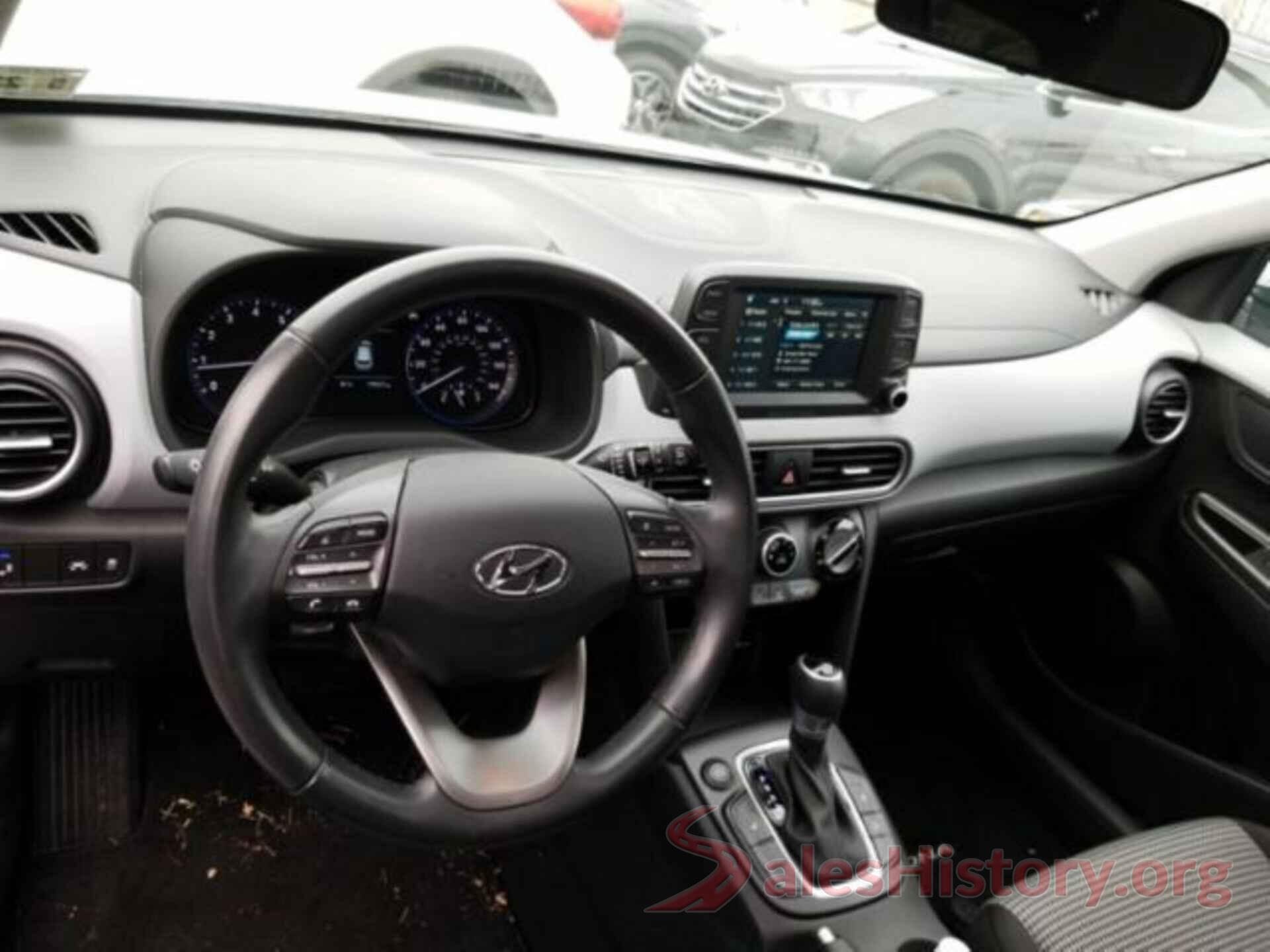 KM8K62AA8JU084259 2018 HYUNDAI KONA