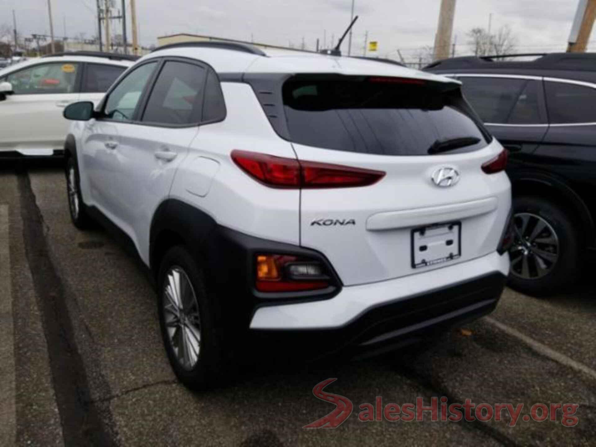 KM8K62AA8JU084259 2018 HYUNDAI KONA