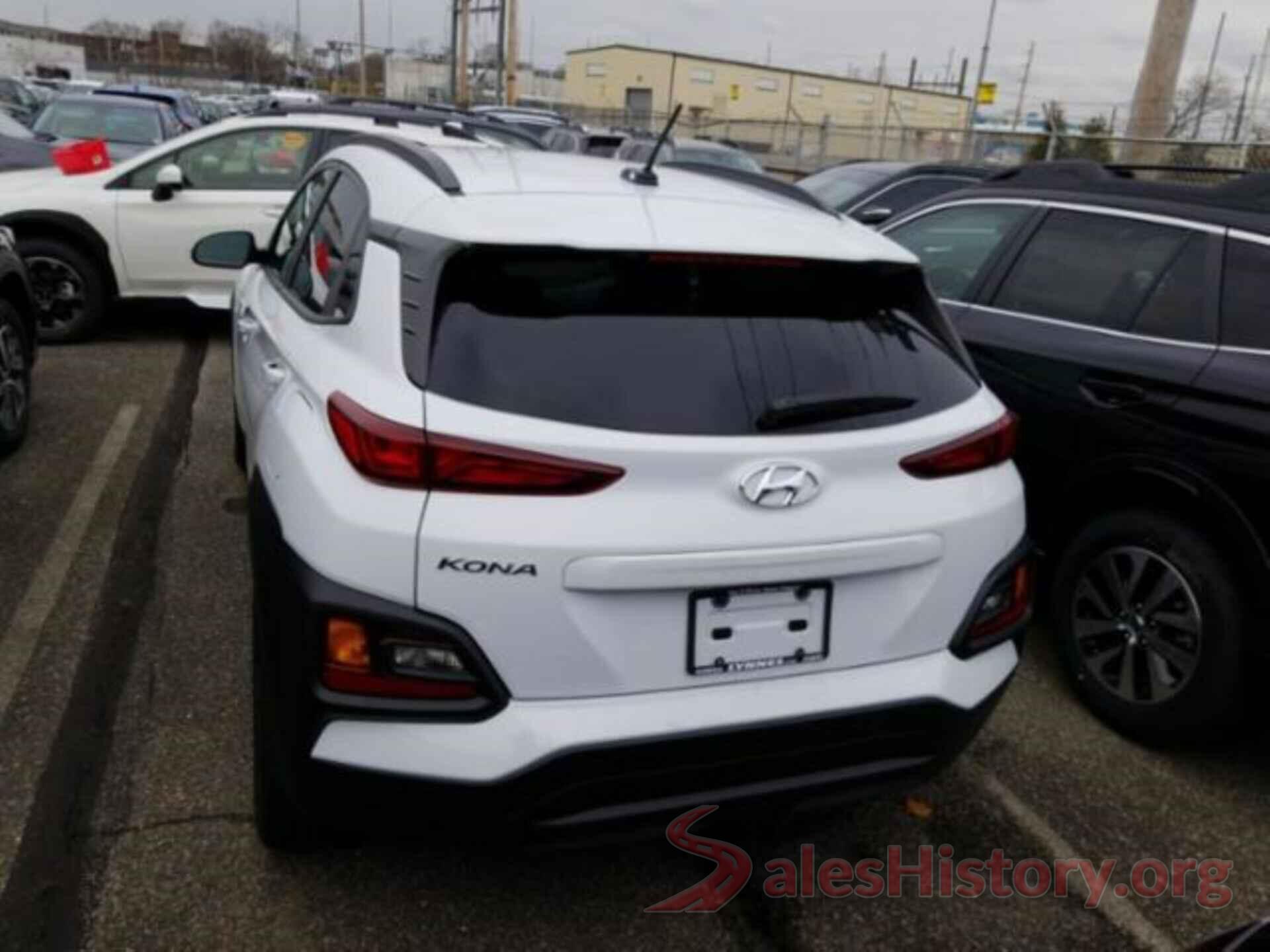 KM8K62AA8JU084259 2018 HYUNDAI KONA