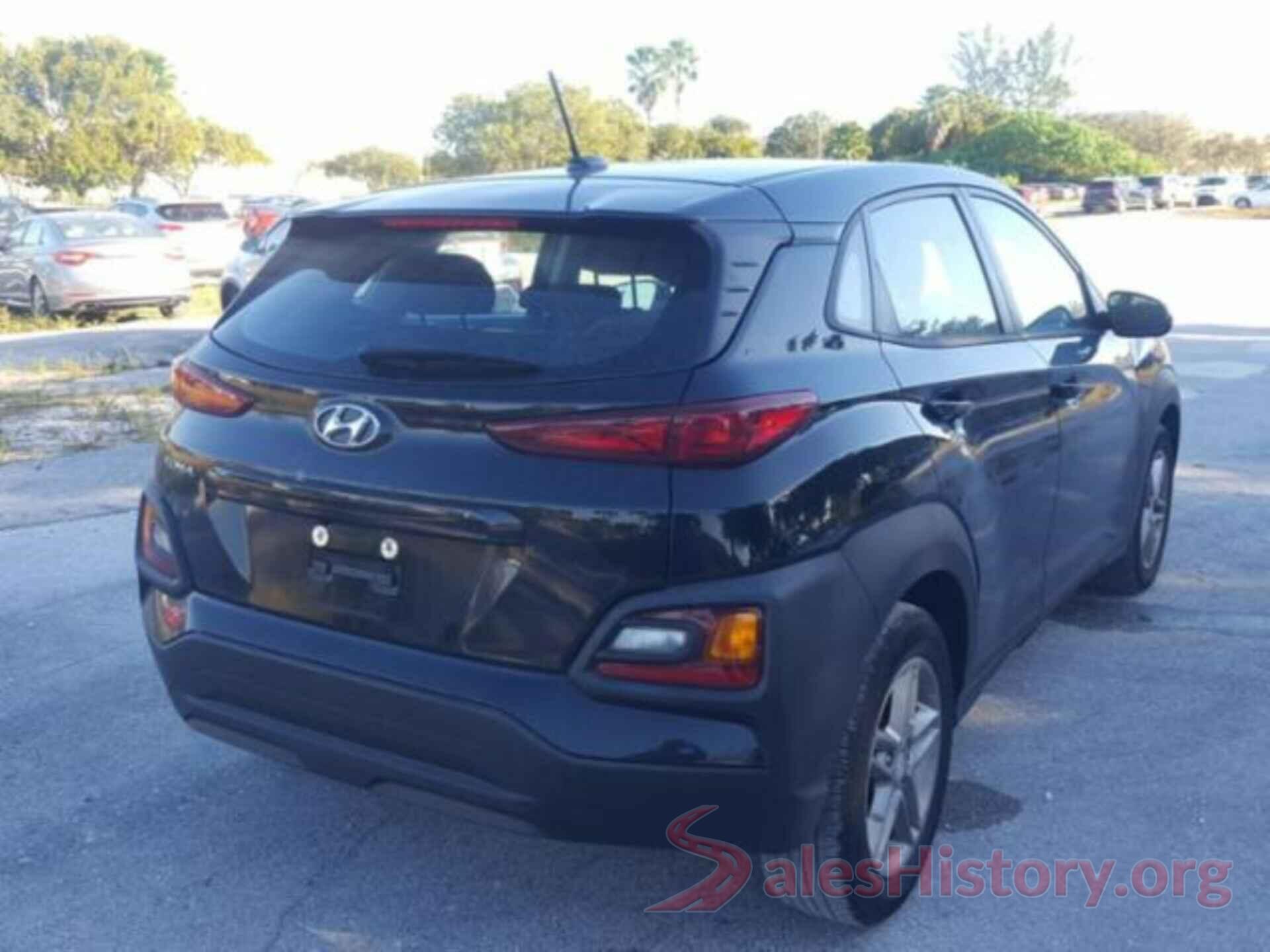 KM8K12AA9JU080834 2018 HYUNDAI KONA