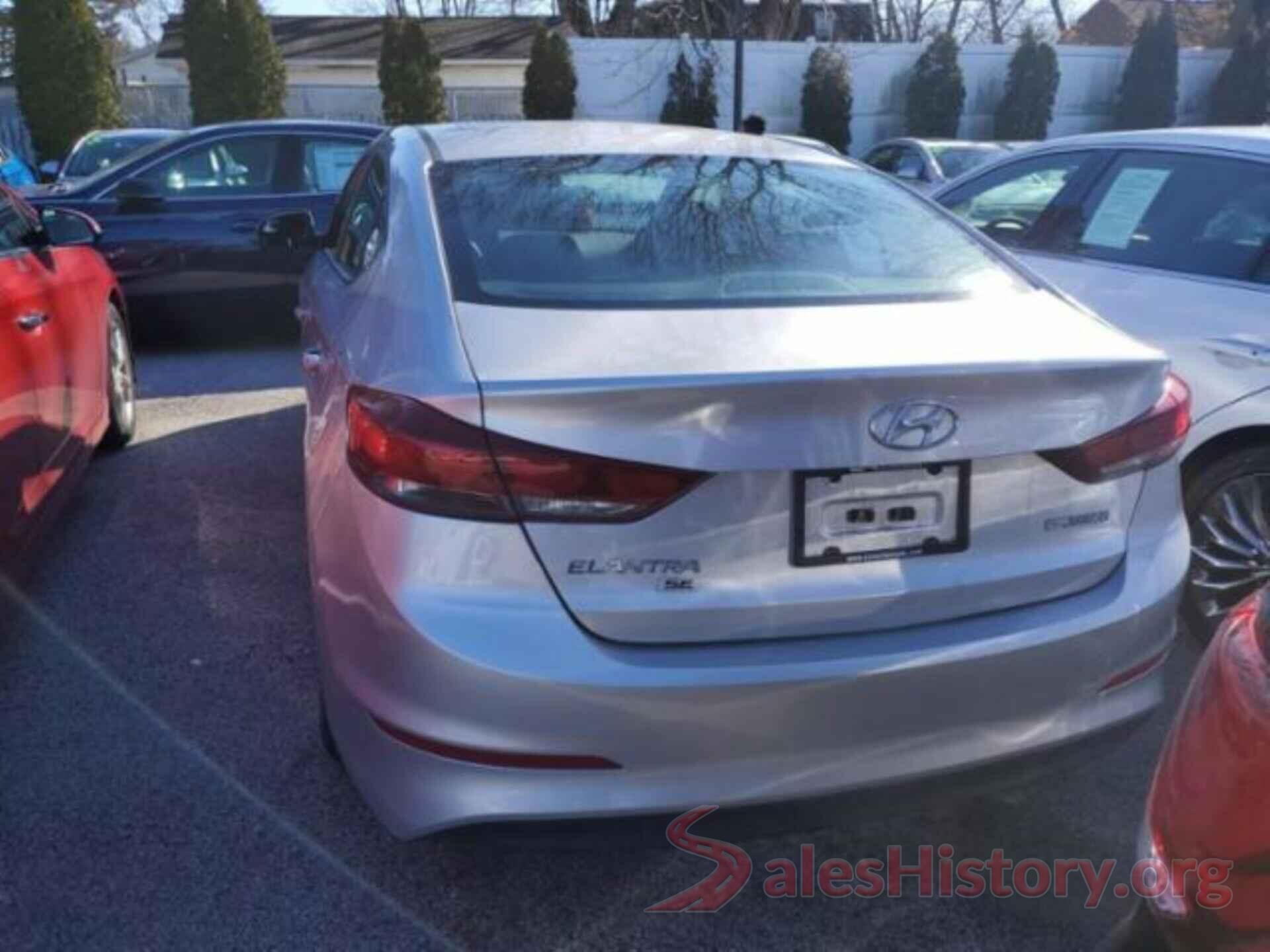 5NPD74LF0JH273139 2018 HYUNDAI ELANTRA