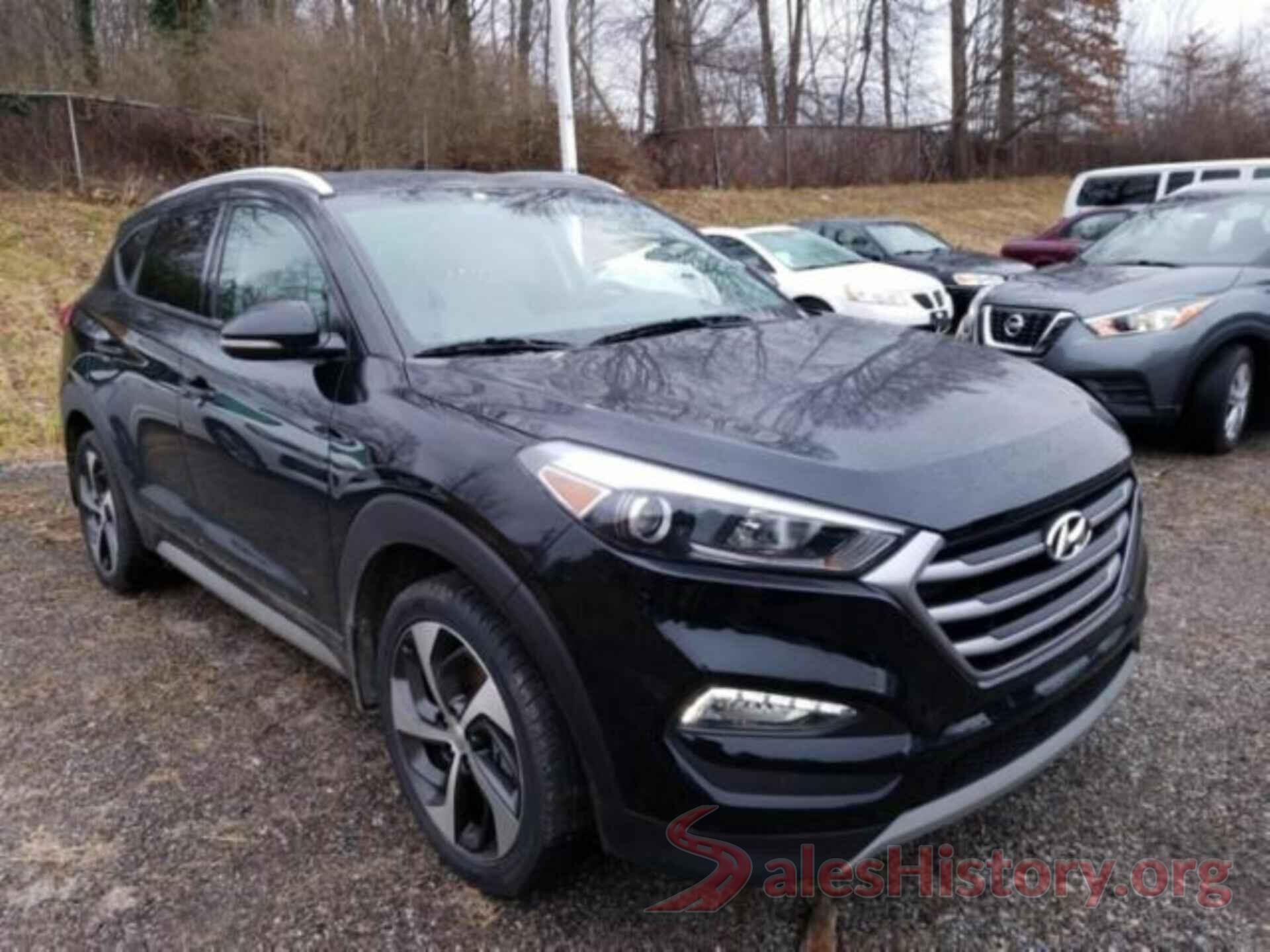 KM8J3CA27HU374604 2017 HYUNDAI TUCSON