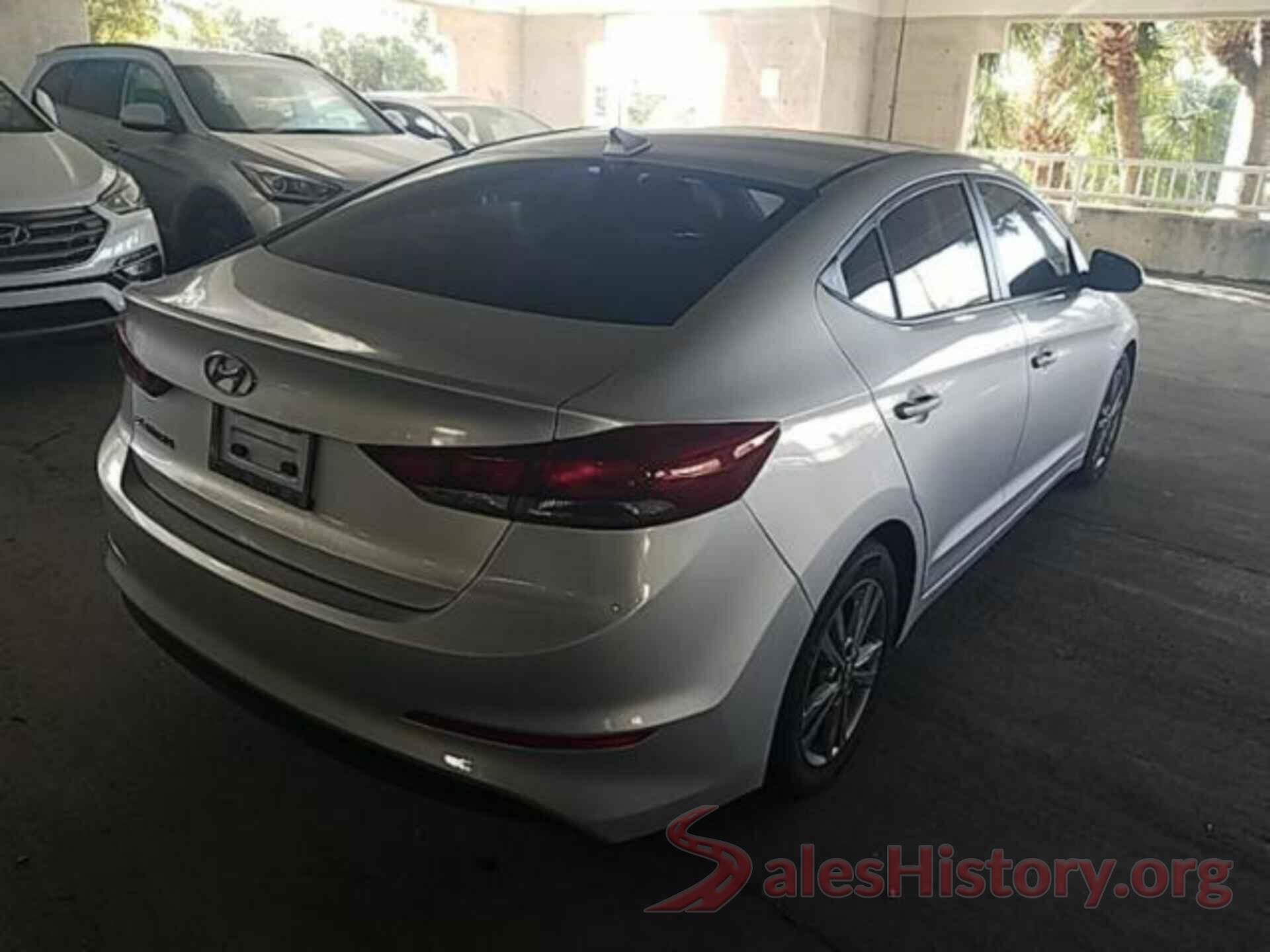 5NPD84LF8JH237048 2018 HYUNDAI ELANTRA