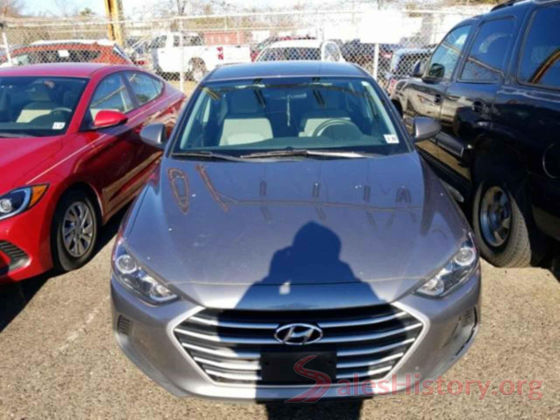 5NPD74LF7JH265345 2018 HYUNDAI ELANTRA