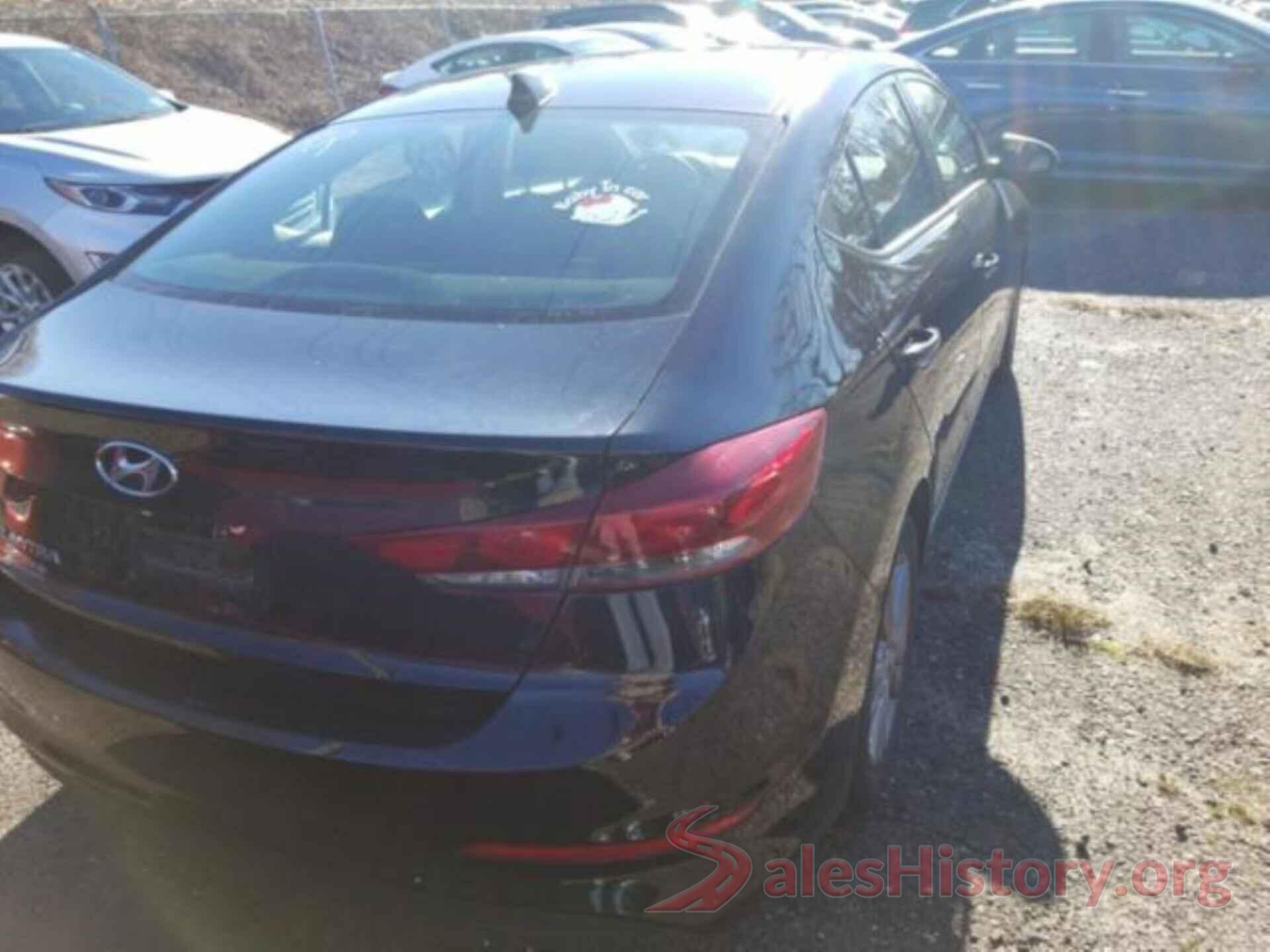 5NPD84LF4JH267356 2018 HYUNDAI ELANTRA