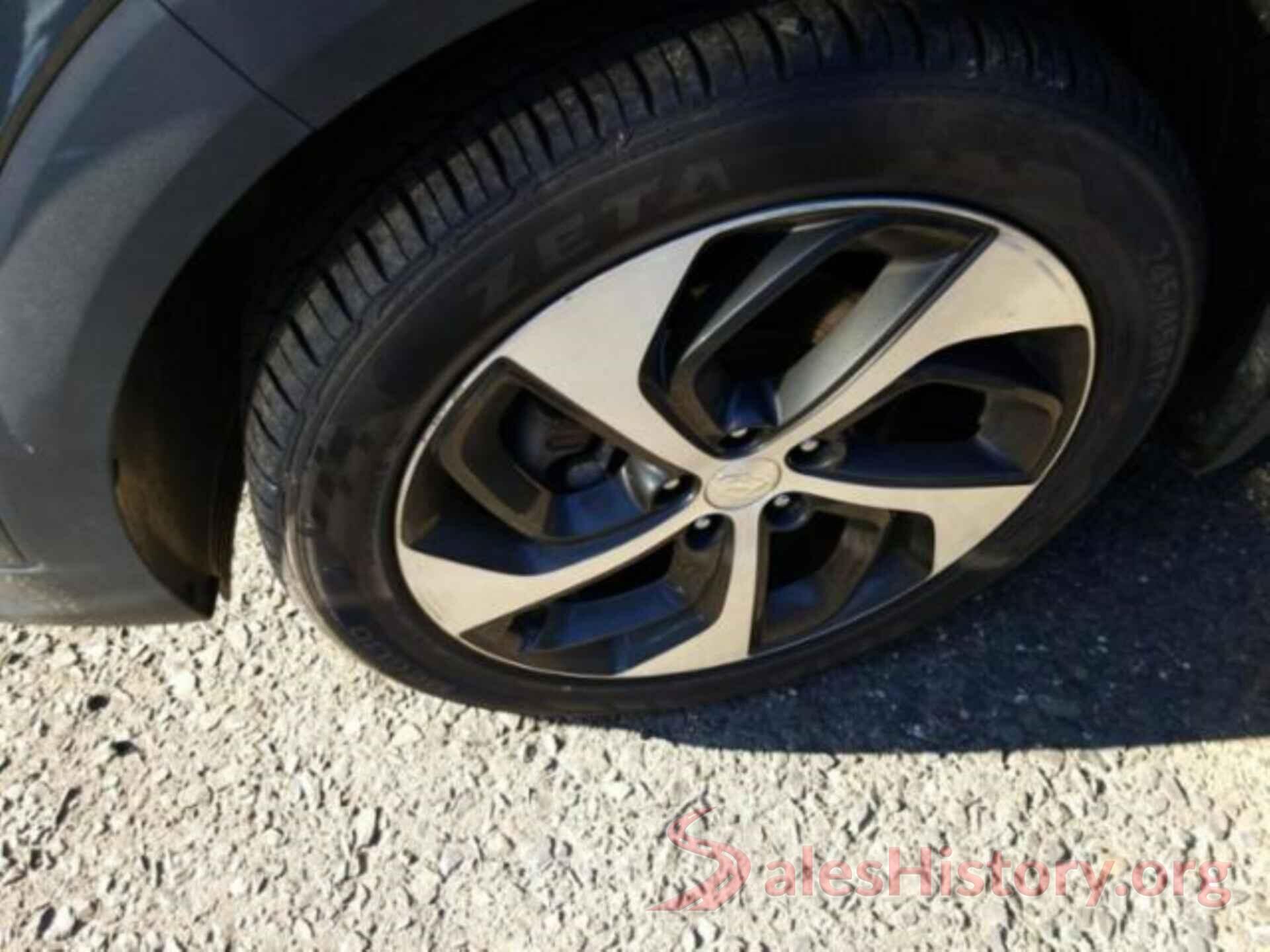 KM8J3CA29JU610157 2018 HYUNDAI TUCSON