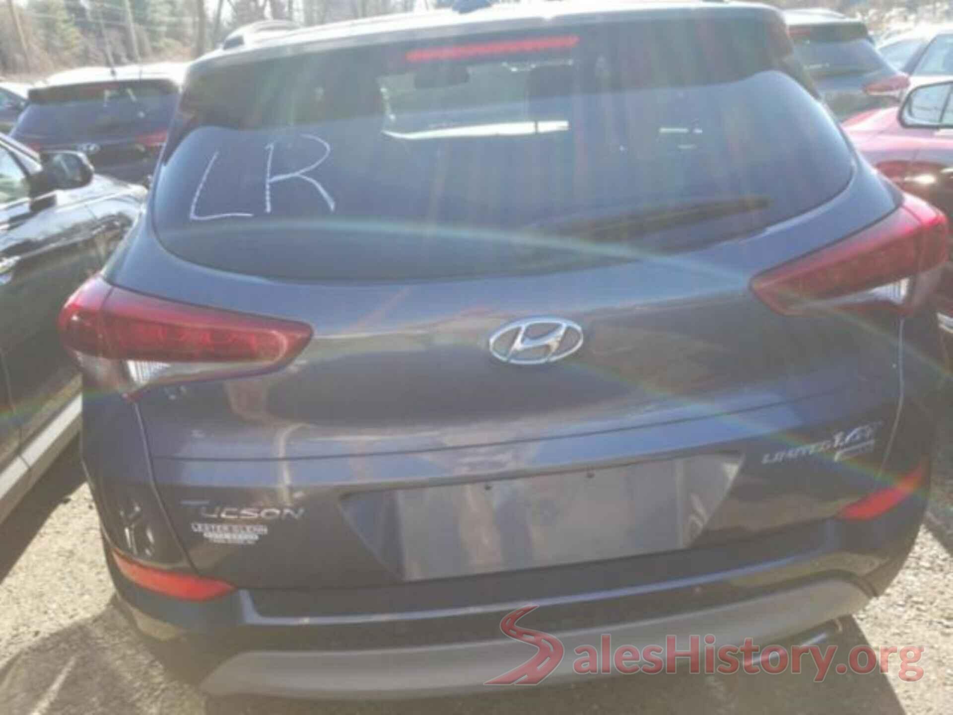 KM8J3CA29JU610157 2018 HYUNDAI TUCSON