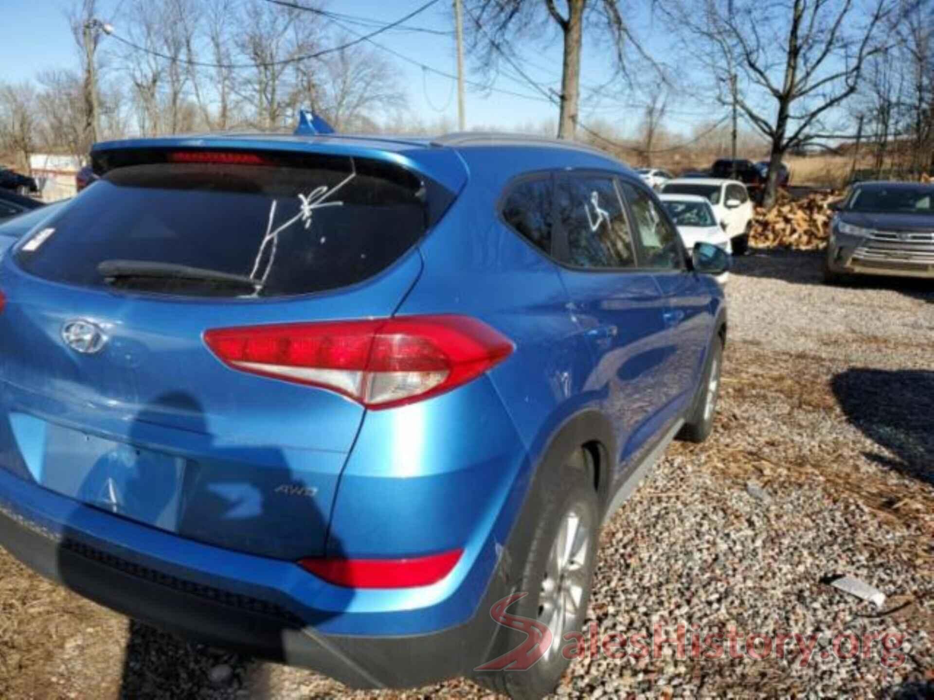 KM8J3CA48JU607090 2018 HYUNDAI TUCSON