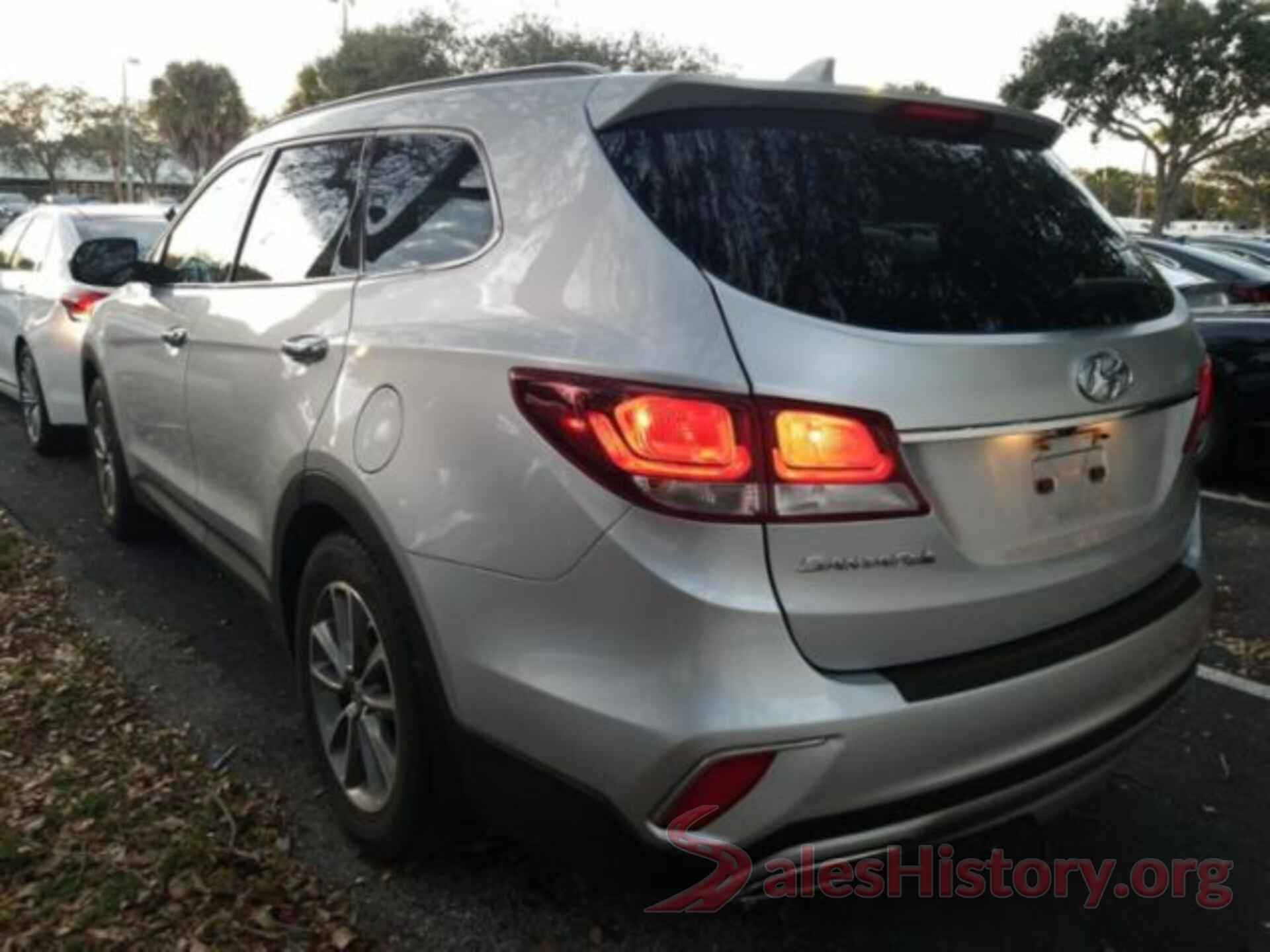 KM8SM4HF3JU289250 2018 HYUNDAI SANTA FE