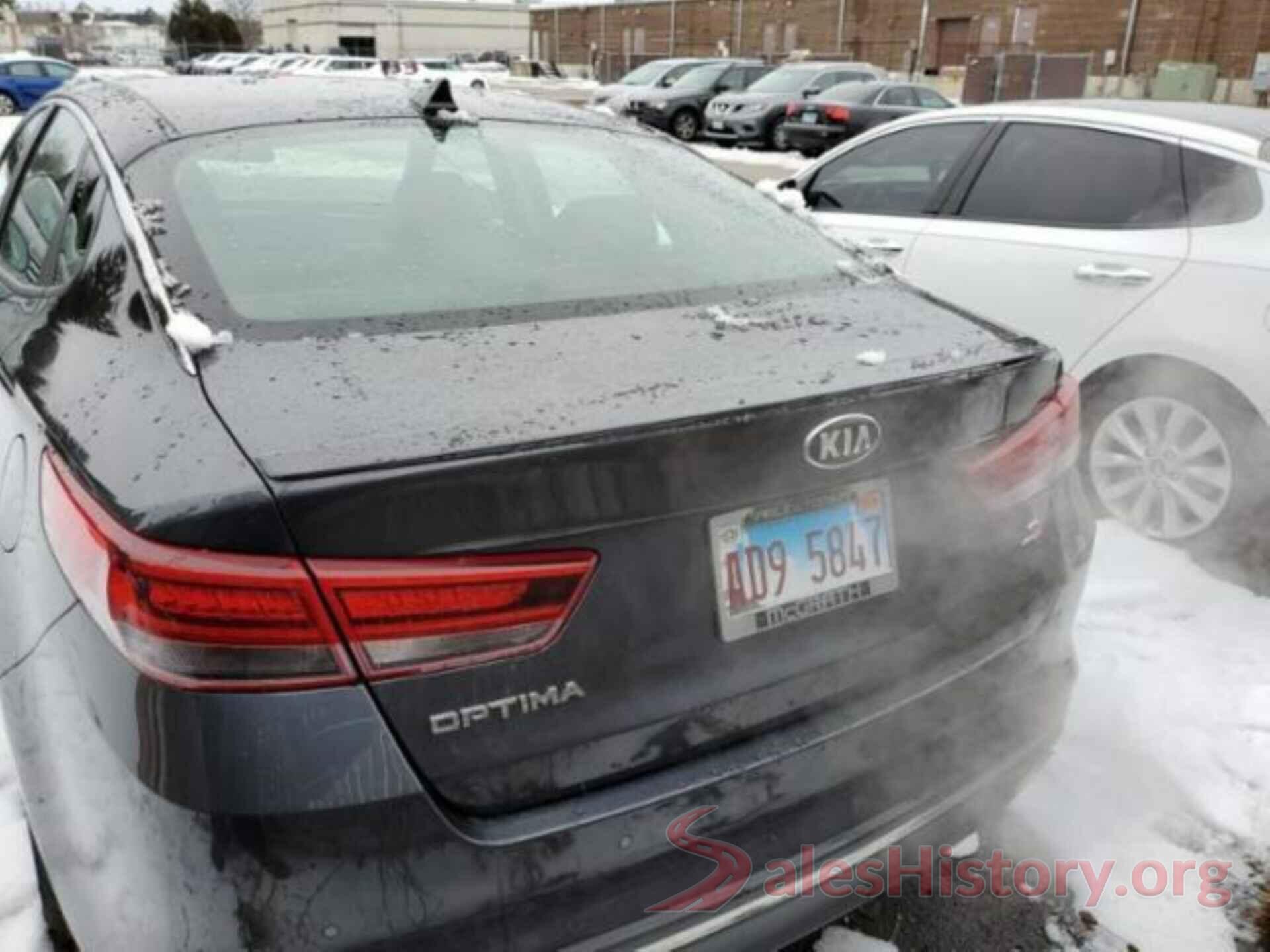 5XXGT4L33JG187057 2018 KIA OPTIMA