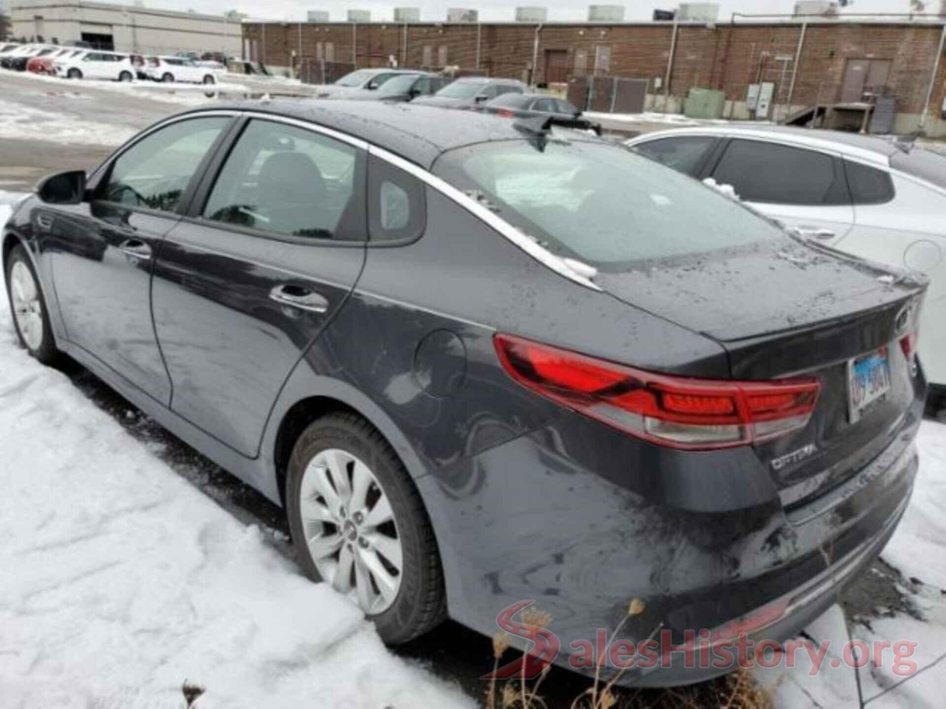 5XXGT4L33JG187057 2018 KIA OPTIMA