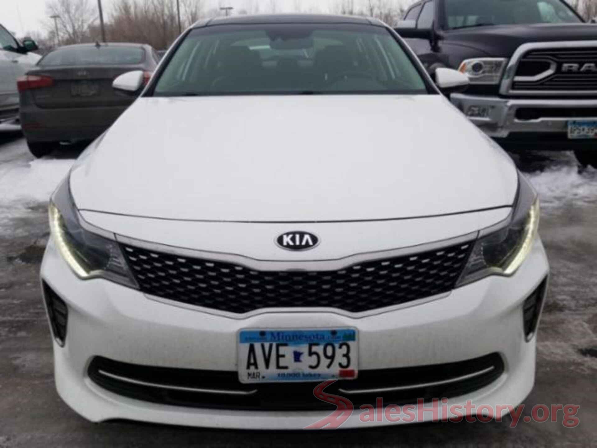 5XXGU4L32JG227948 2018 KIA OPTIMA