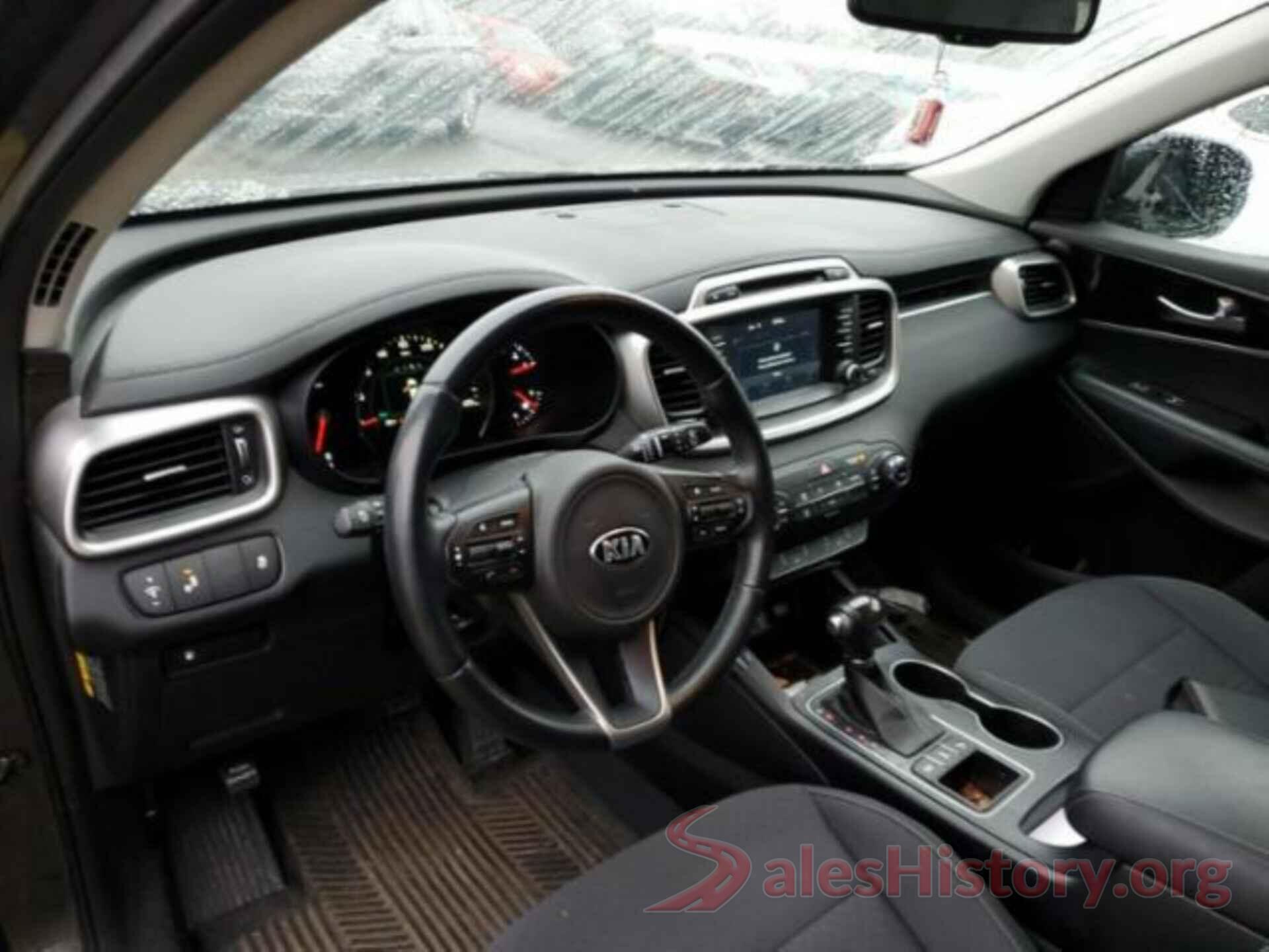 5XYPGDA50JG365382 2018 KIA SORENTO