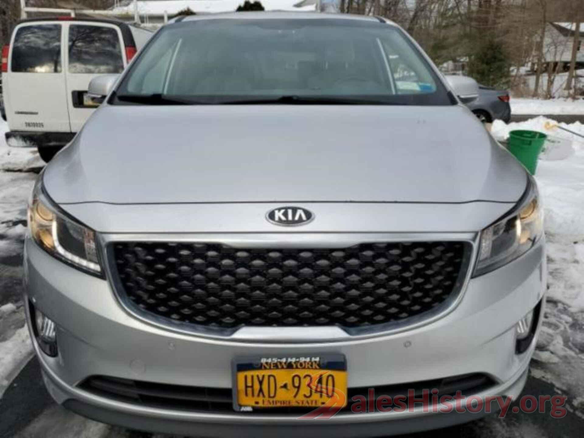 KNDMC5C14H6314320 2017 KIA SEDONA