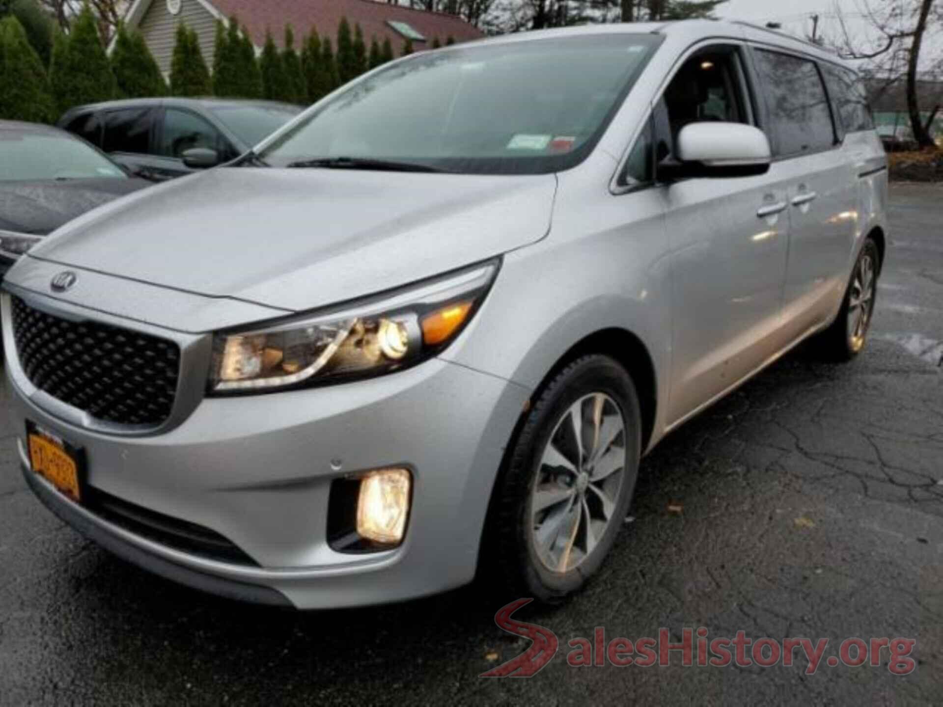 KNDMC5C16H6314321 2017 KIA SEDONA