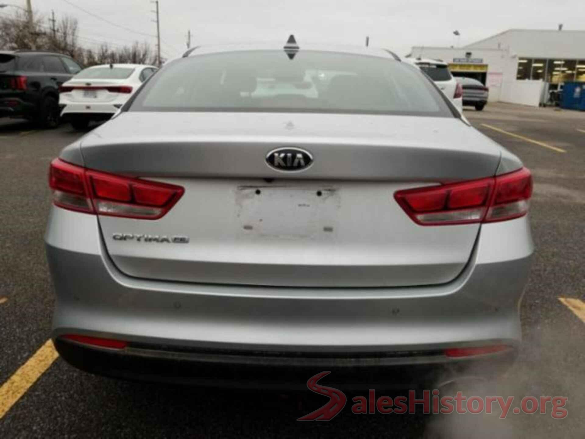 5XXGT4L38JG236897 2018 KIA OPTIMA