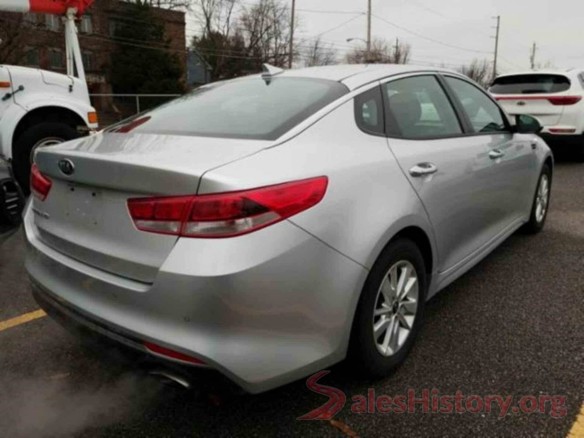 5XXGT4L38JG236897 2018 KIA OPTIMA