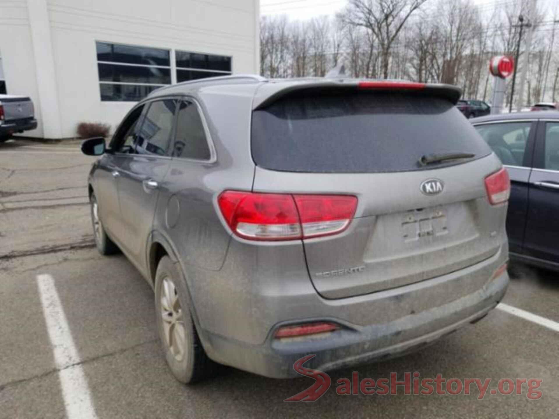 5XYPGDA37JG381125 2018 KIA SORENTO