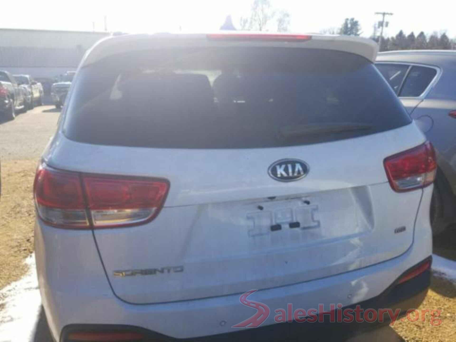 5XYPGDA38JG376967 2018 KIA SORENTO