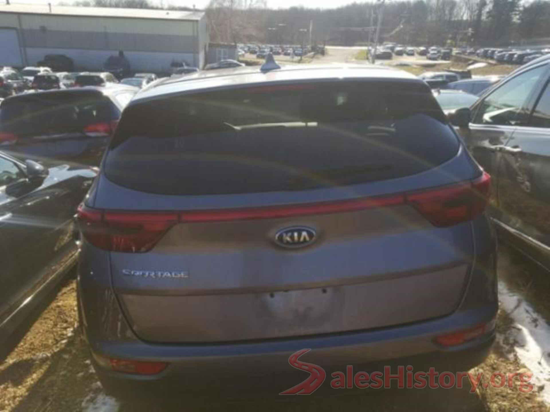 KNDPMCAC4J7393751 2018 KIA SPORTAGE