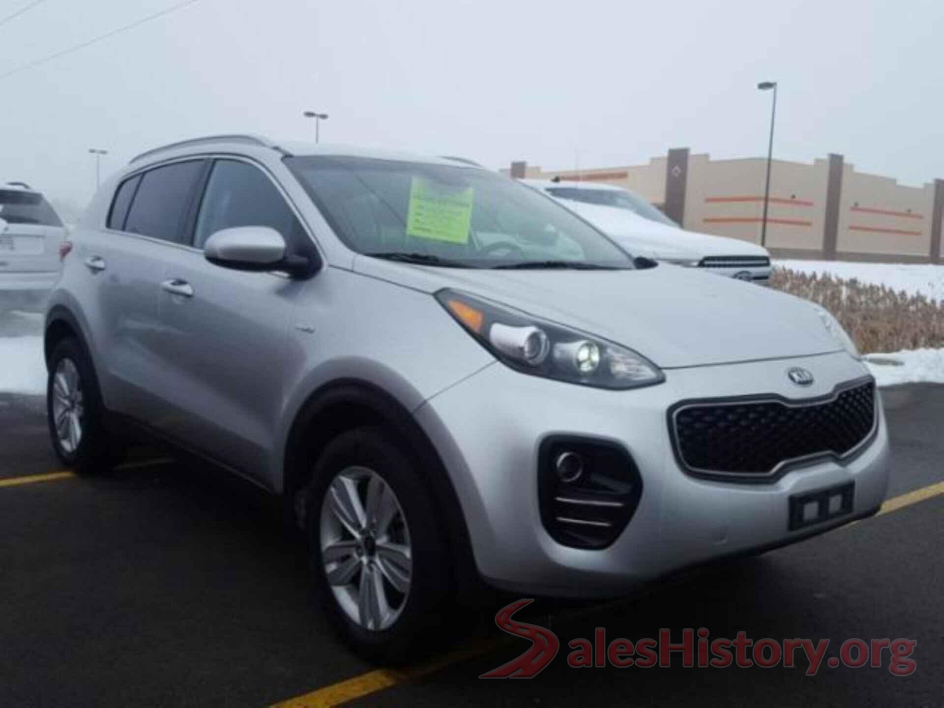 KNDPMCAC4J7407163 2018 KIA SPORTAGE