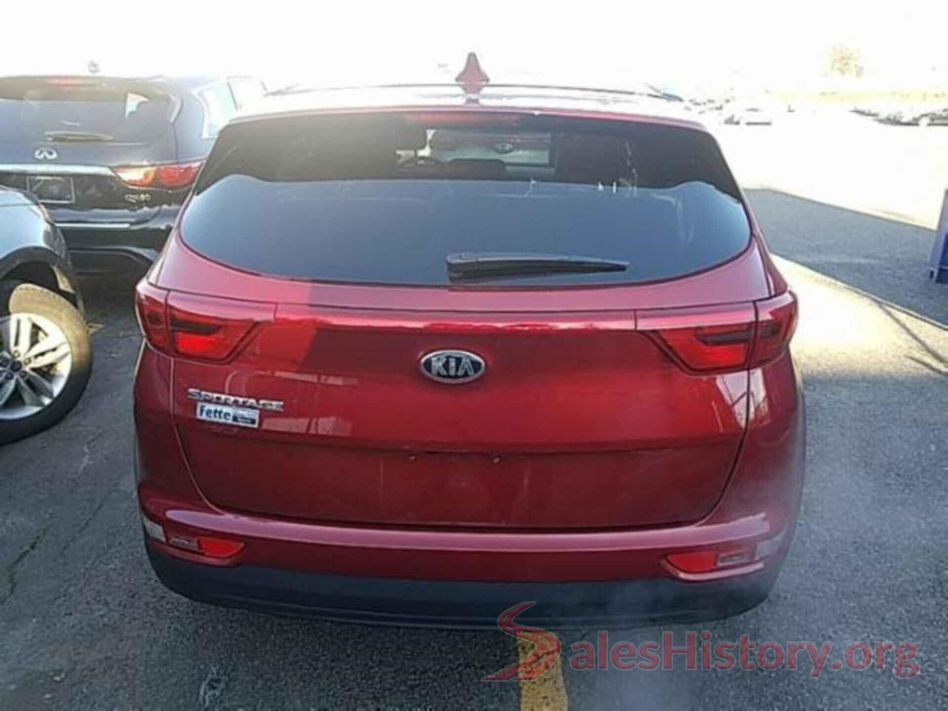 KNDPMCAC6J7431044 2018 KIA SPORTAGE