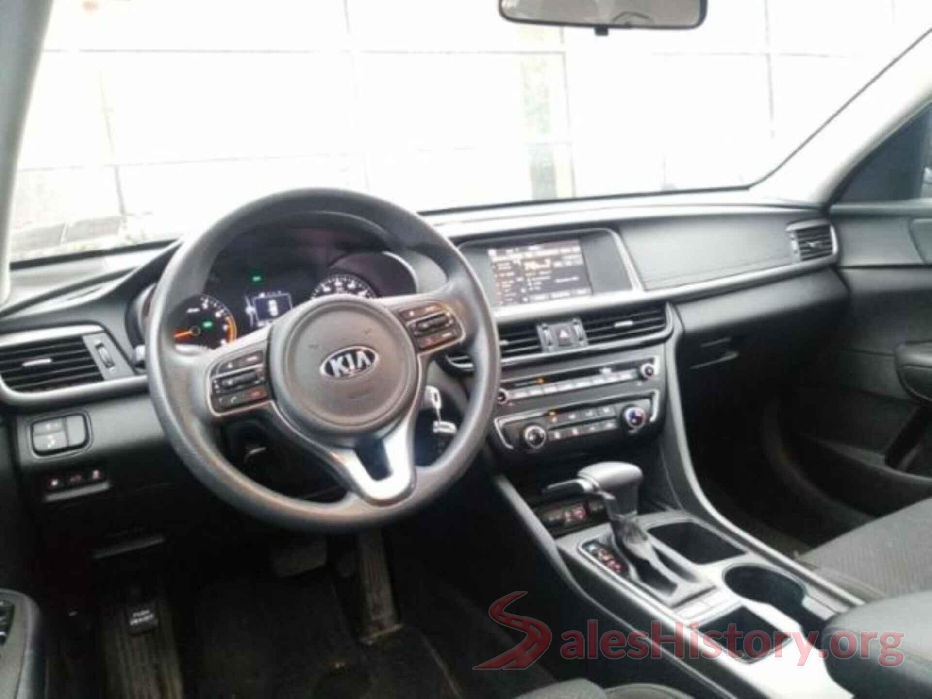 5XXGT4L36JG218236 2018 KIA OPTIMA