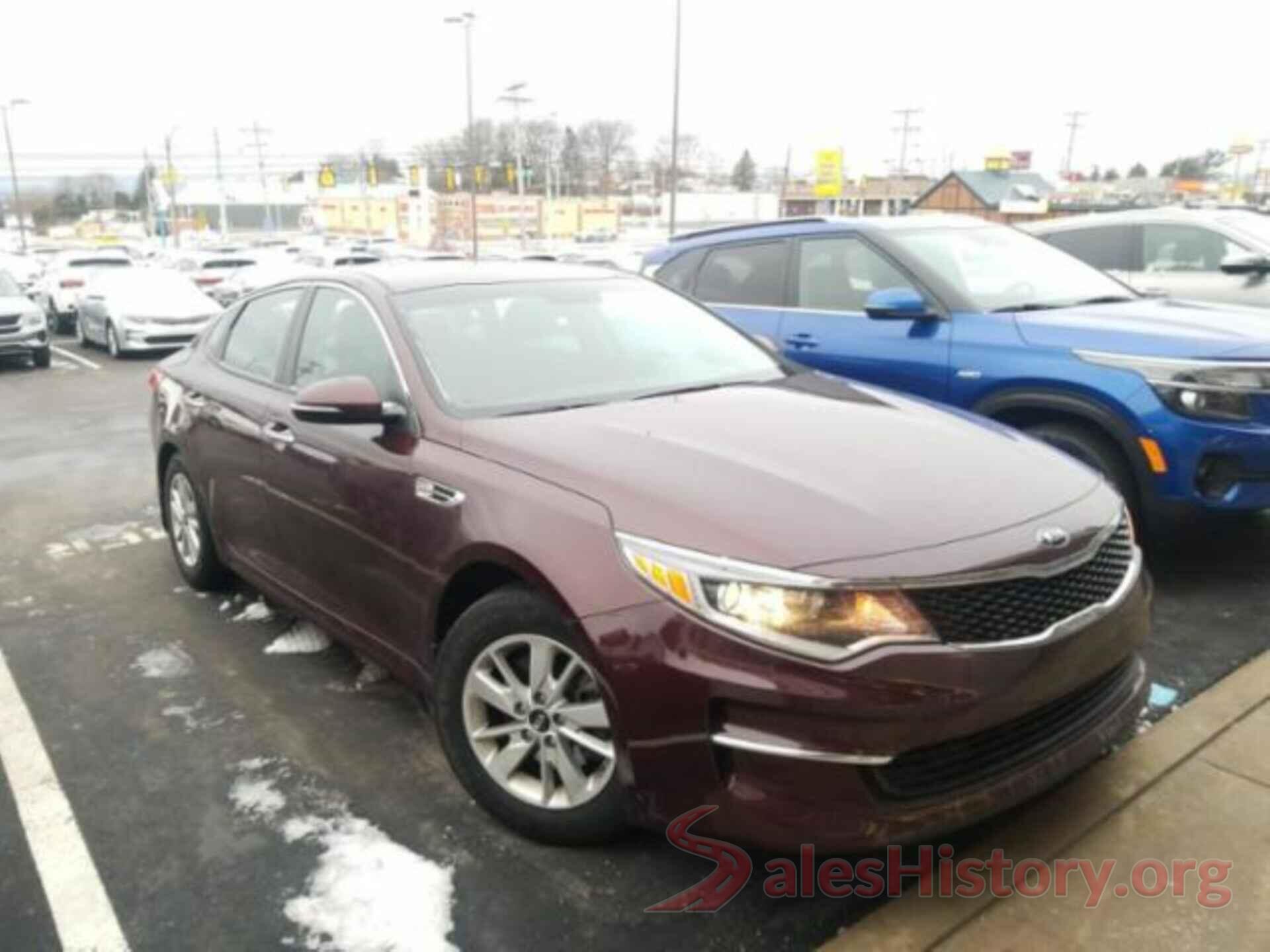 5XXGT4L36JG218236 2018 KIA OPTIMA