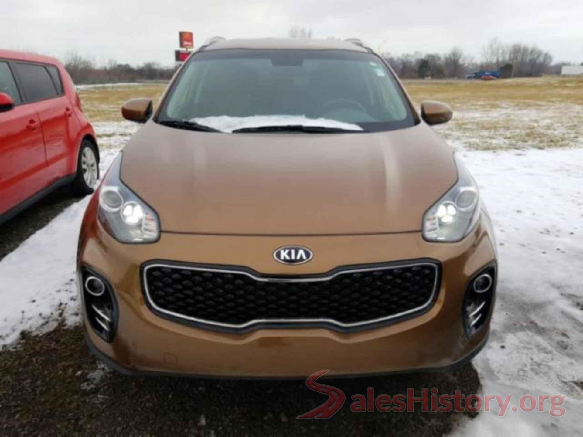 KNDPMCAC4J7406577 2018 KIA SPORTAGE