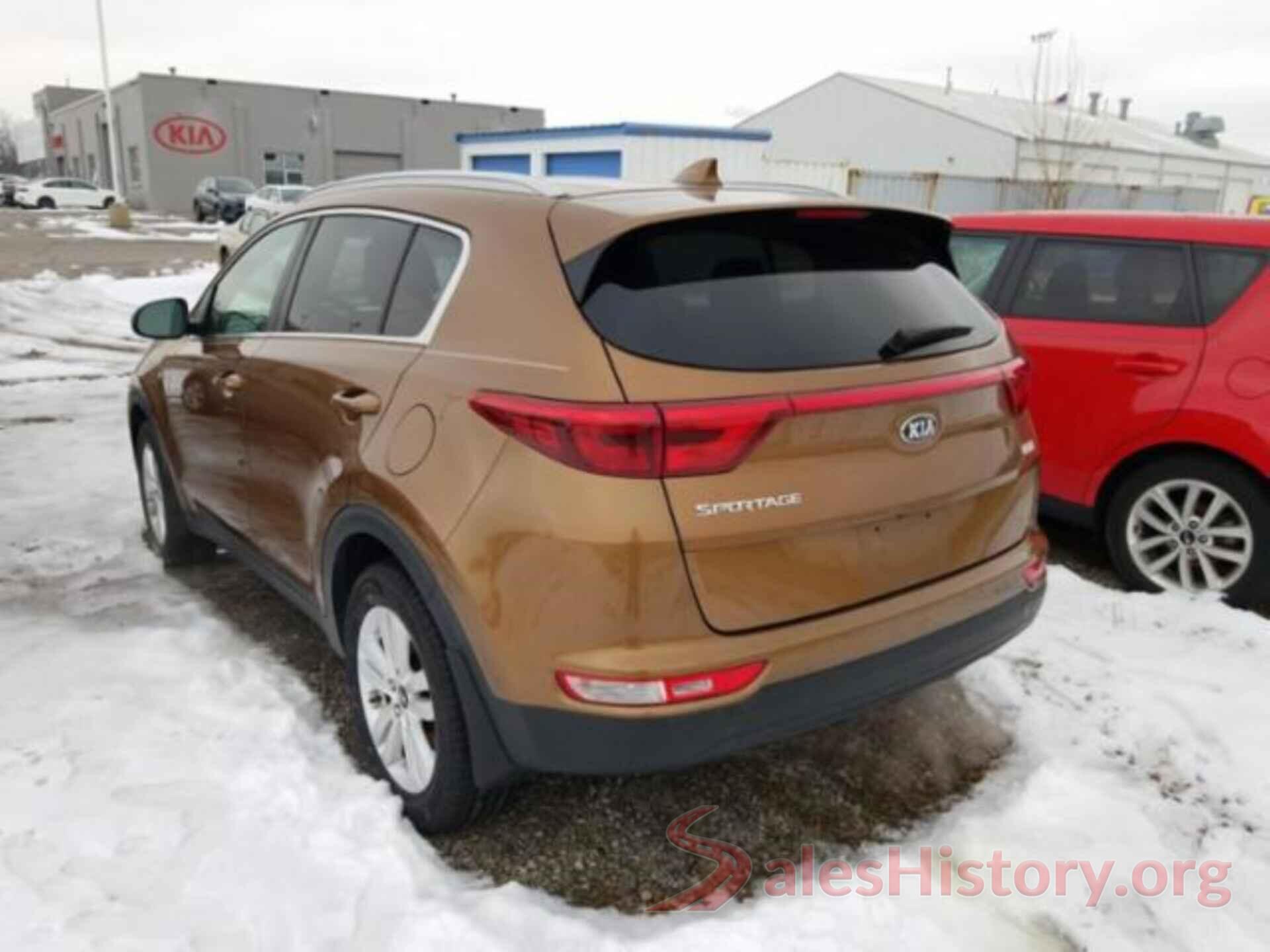 KNDPMCAC4J7406577 2018 KIA SPORTAGE