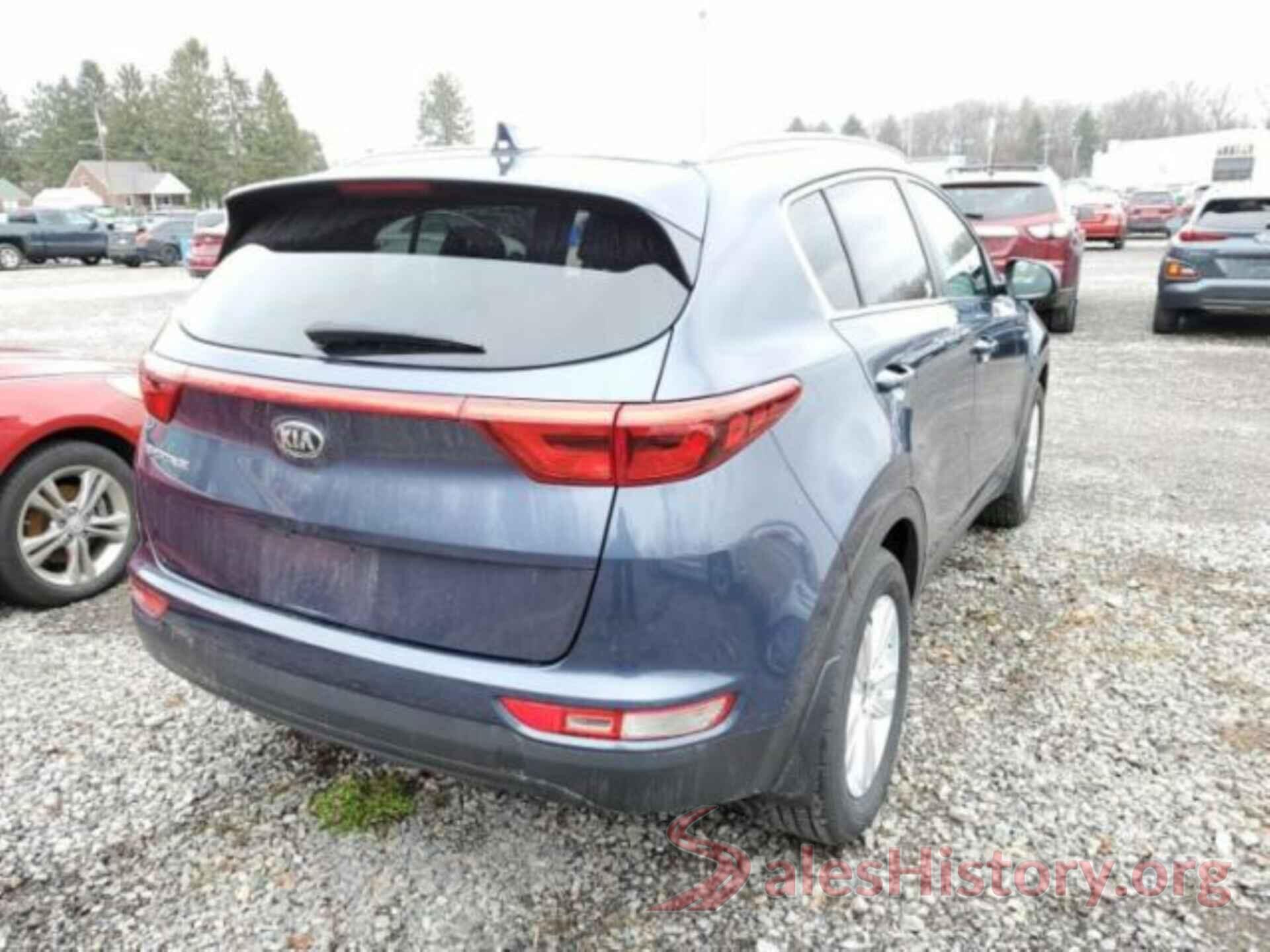 KNDPMCAC9J7368201 2018 KIA SPORTAGE