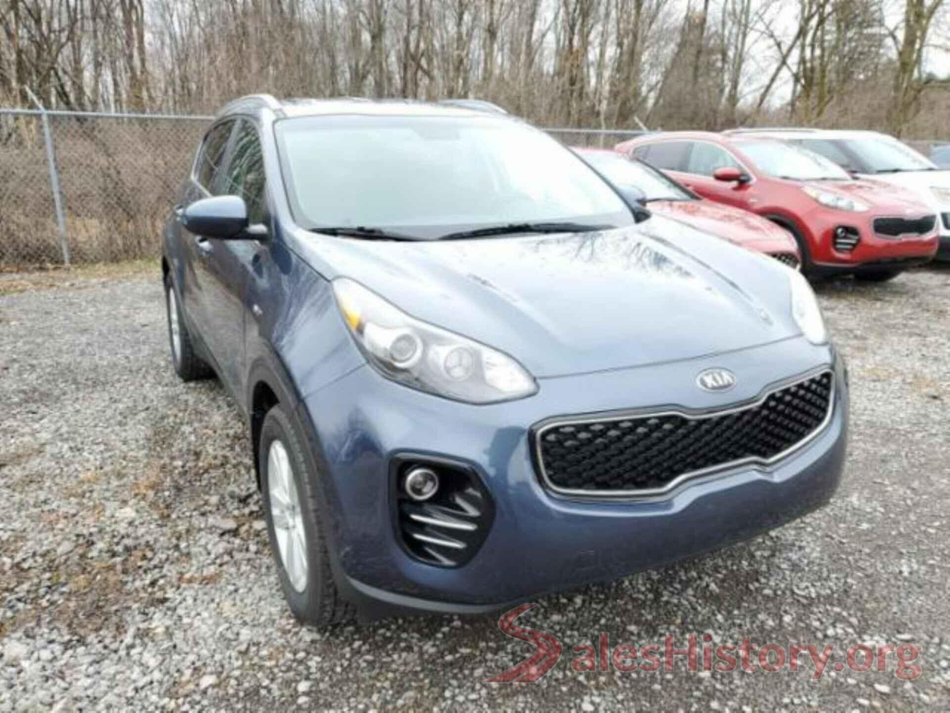 KNDPMCAC9J7368201 2018 KIA SPORTAGE