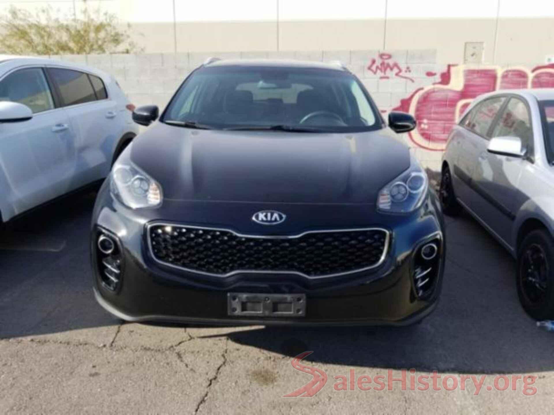 KNDPMCAC0J7365820 2018 KIA SPORTAGE