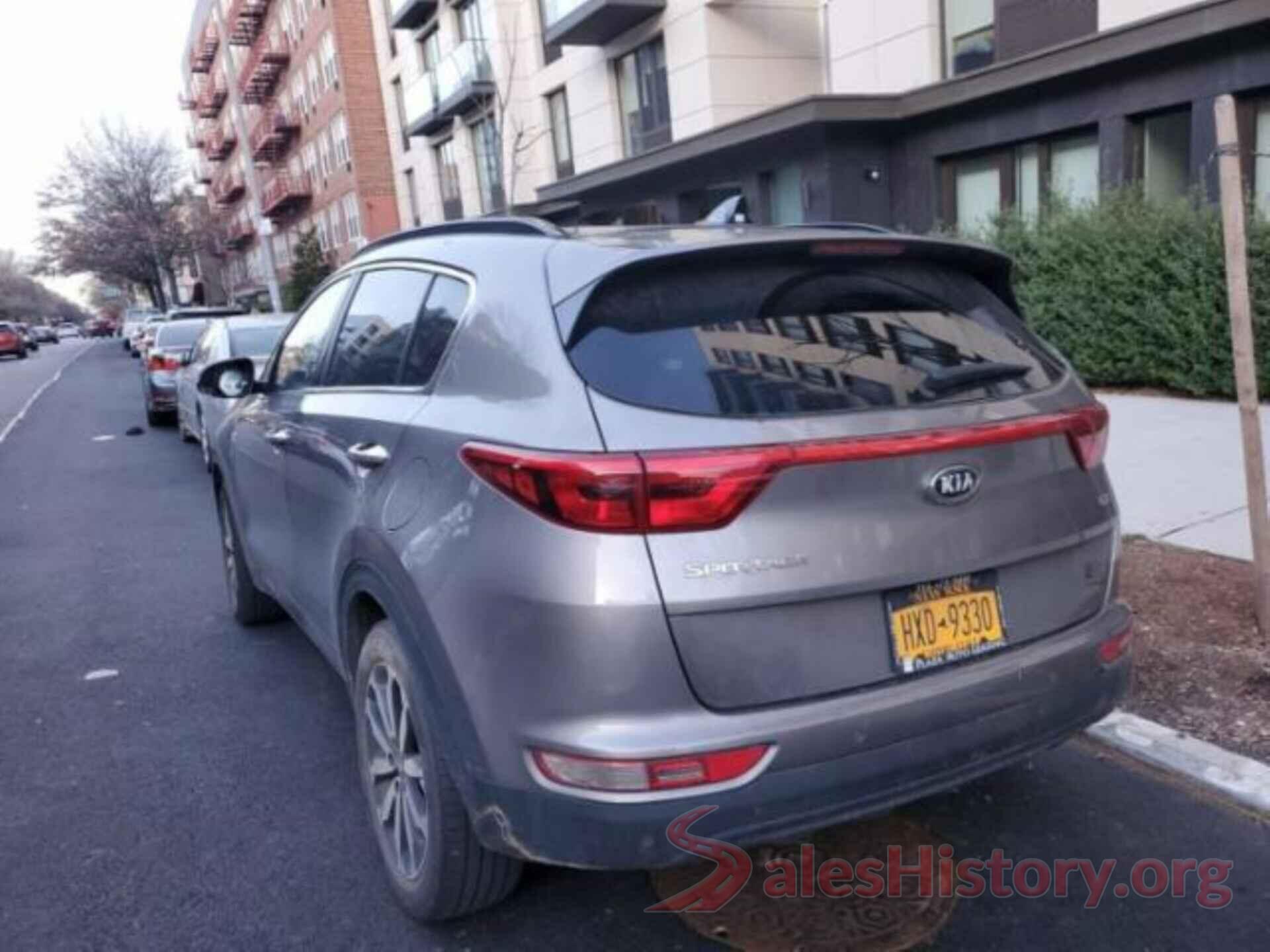 KNDPNCAC3J7369809 2018 KIA SPORTAGE