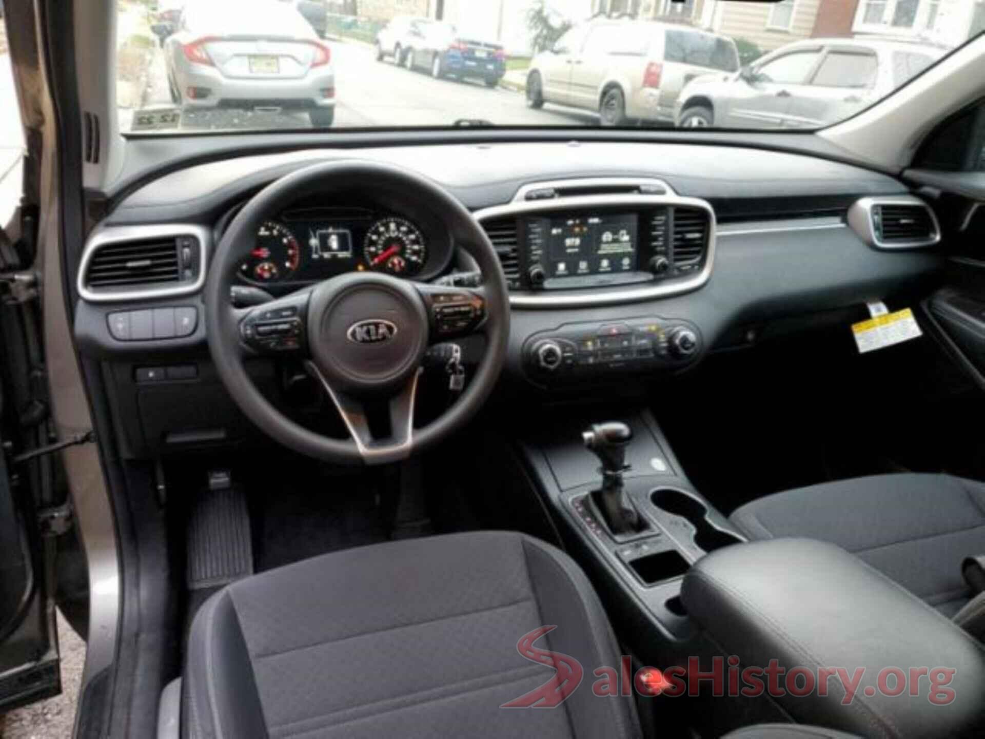 5XYPGDA34JG405185 2018 KIA SORENTO