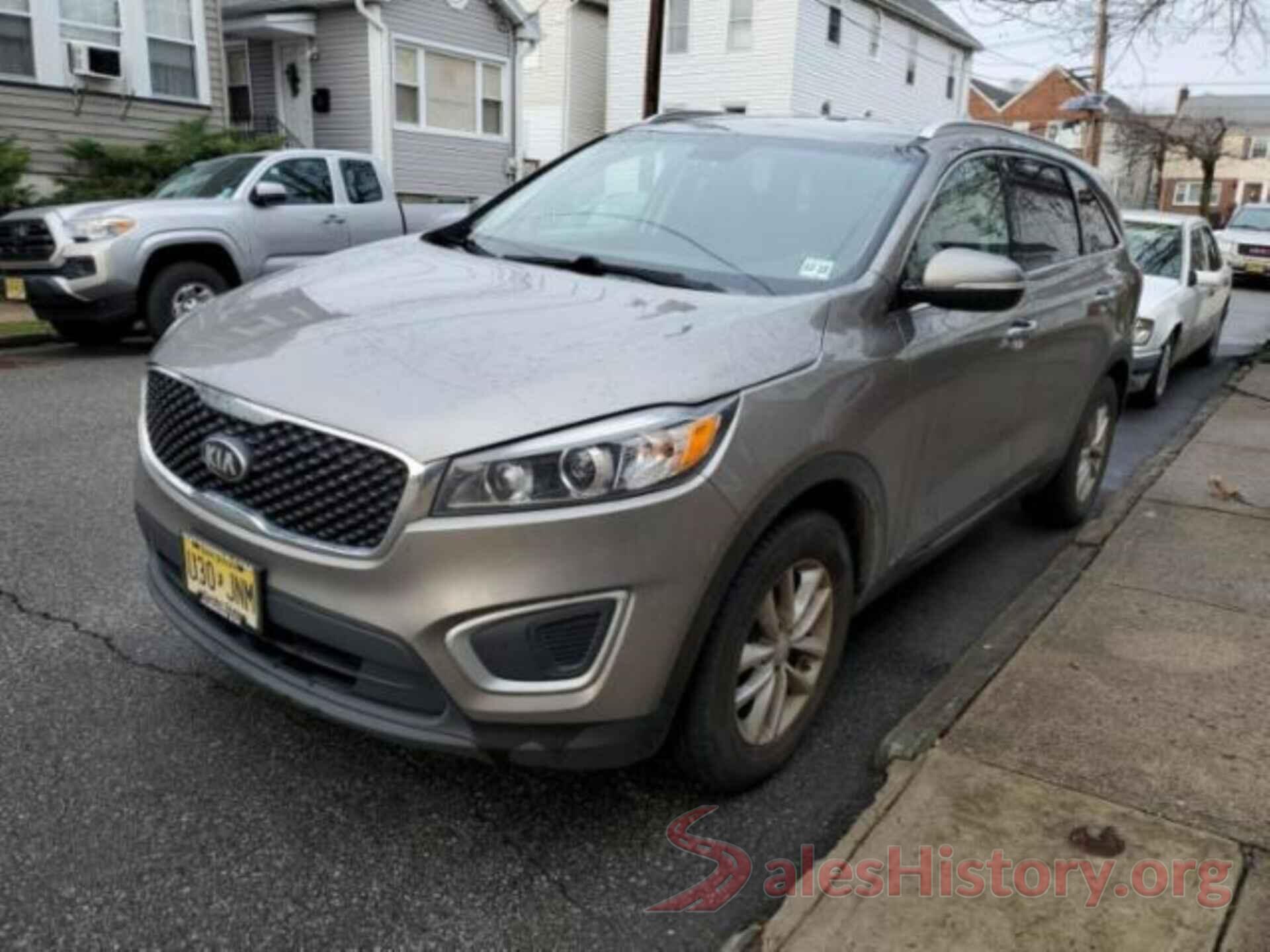 5XYPGDA34JG405185 2018 KIA SORENTO