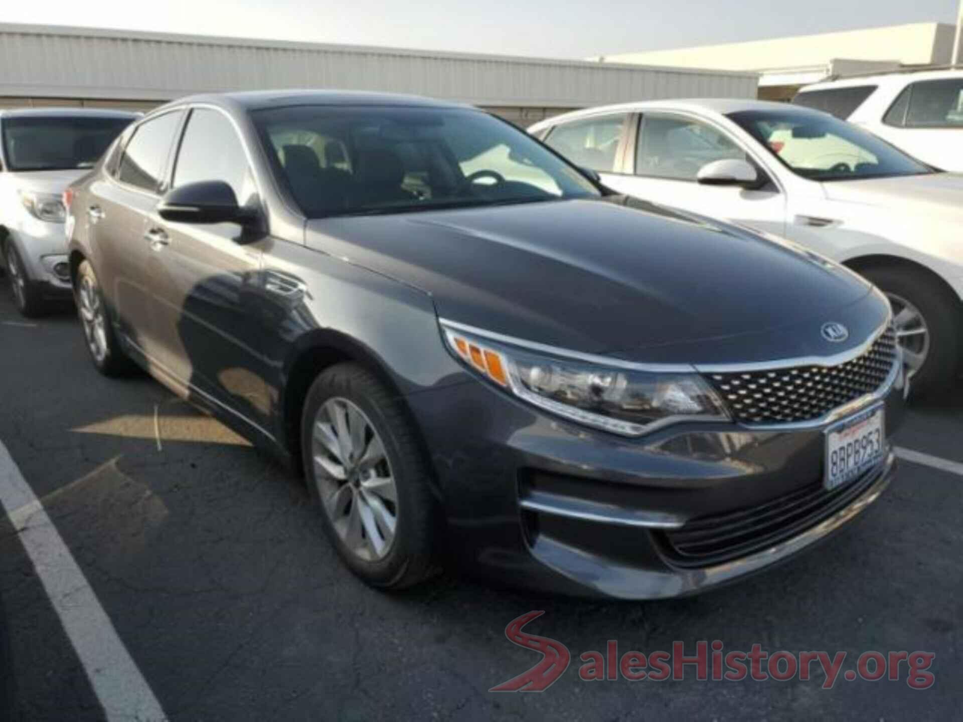 5XXGU4L36JG199703 2018 KIA OPTIMA