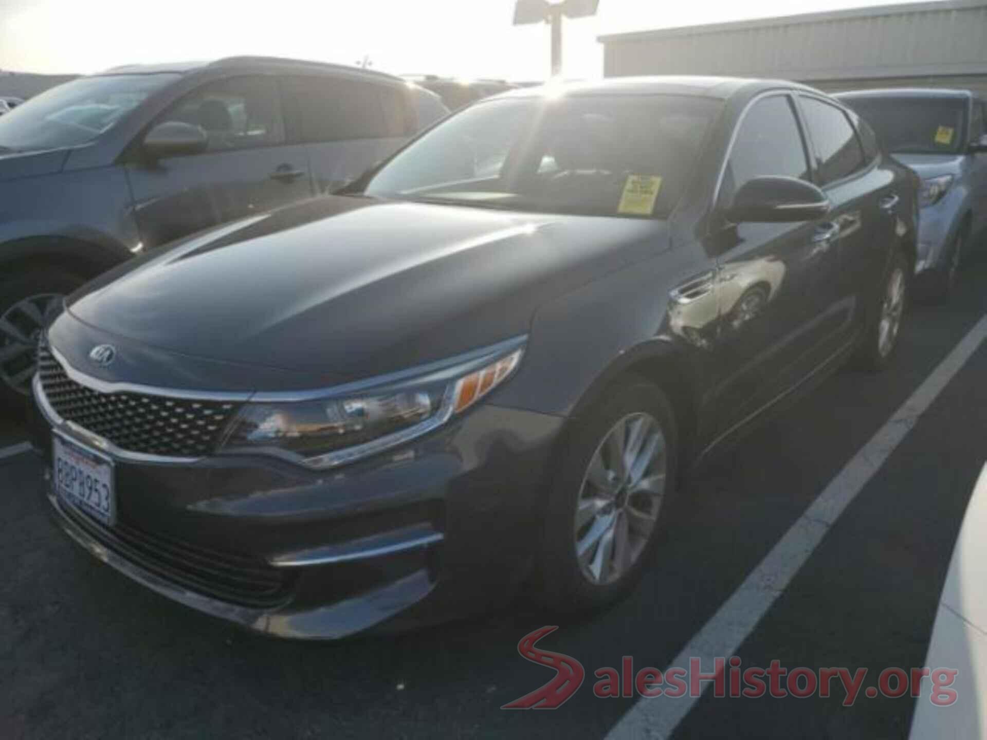 5XXGU4L36JG199703 2018 KIA OPTIMA