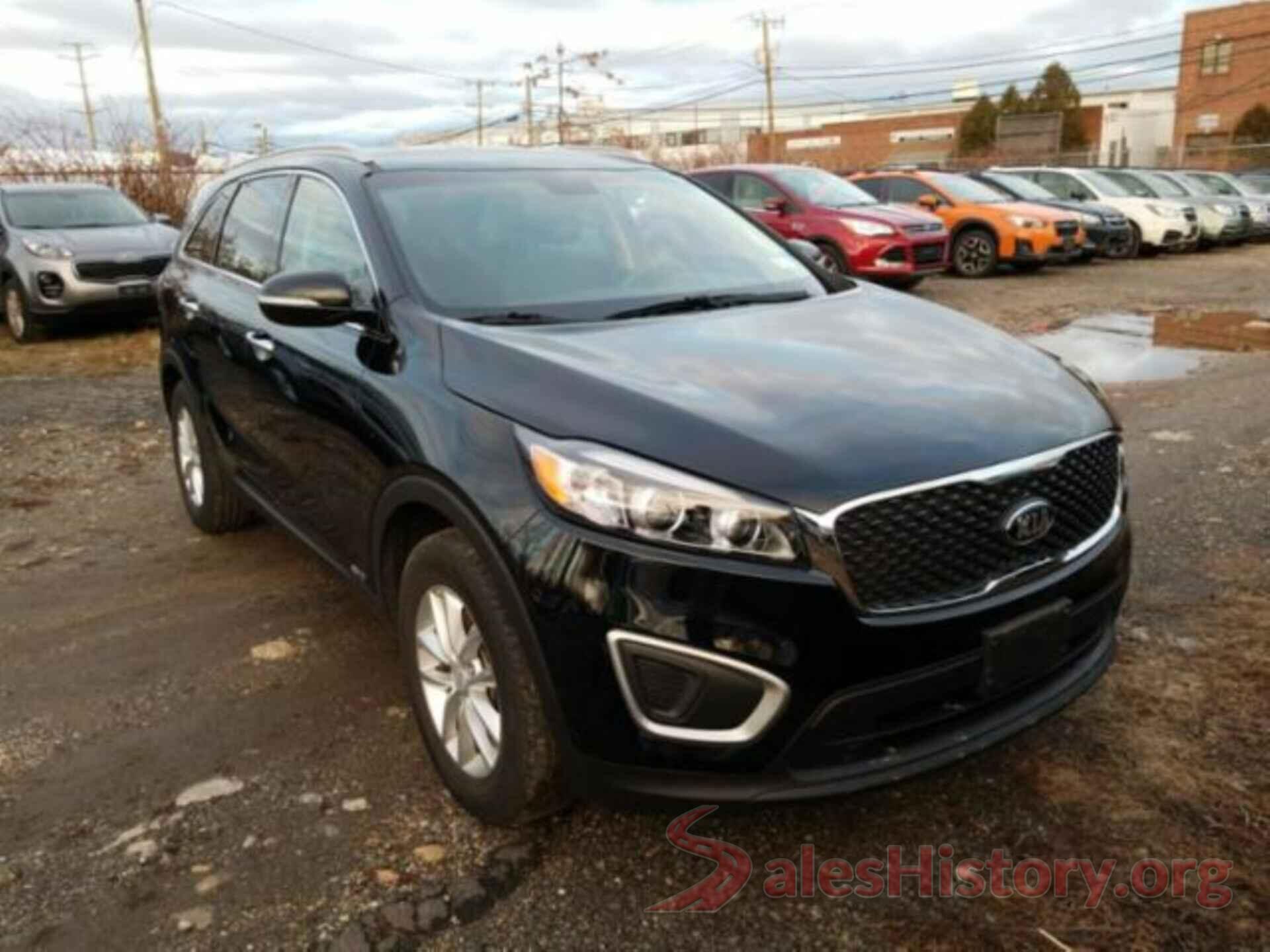 5XYPGDA34JG375427 2018 KIA SORENTO