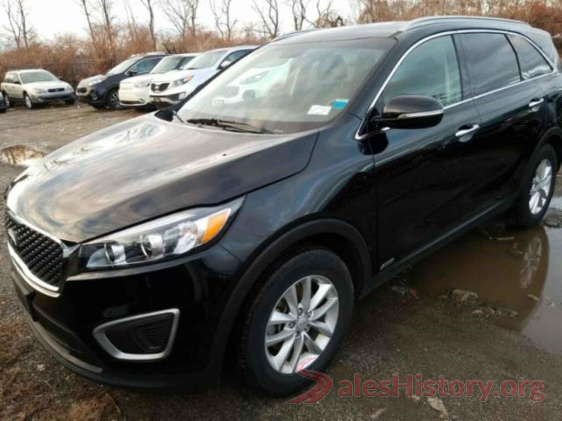 5XYPGDA34JG375427 2018 KIA SORENTO