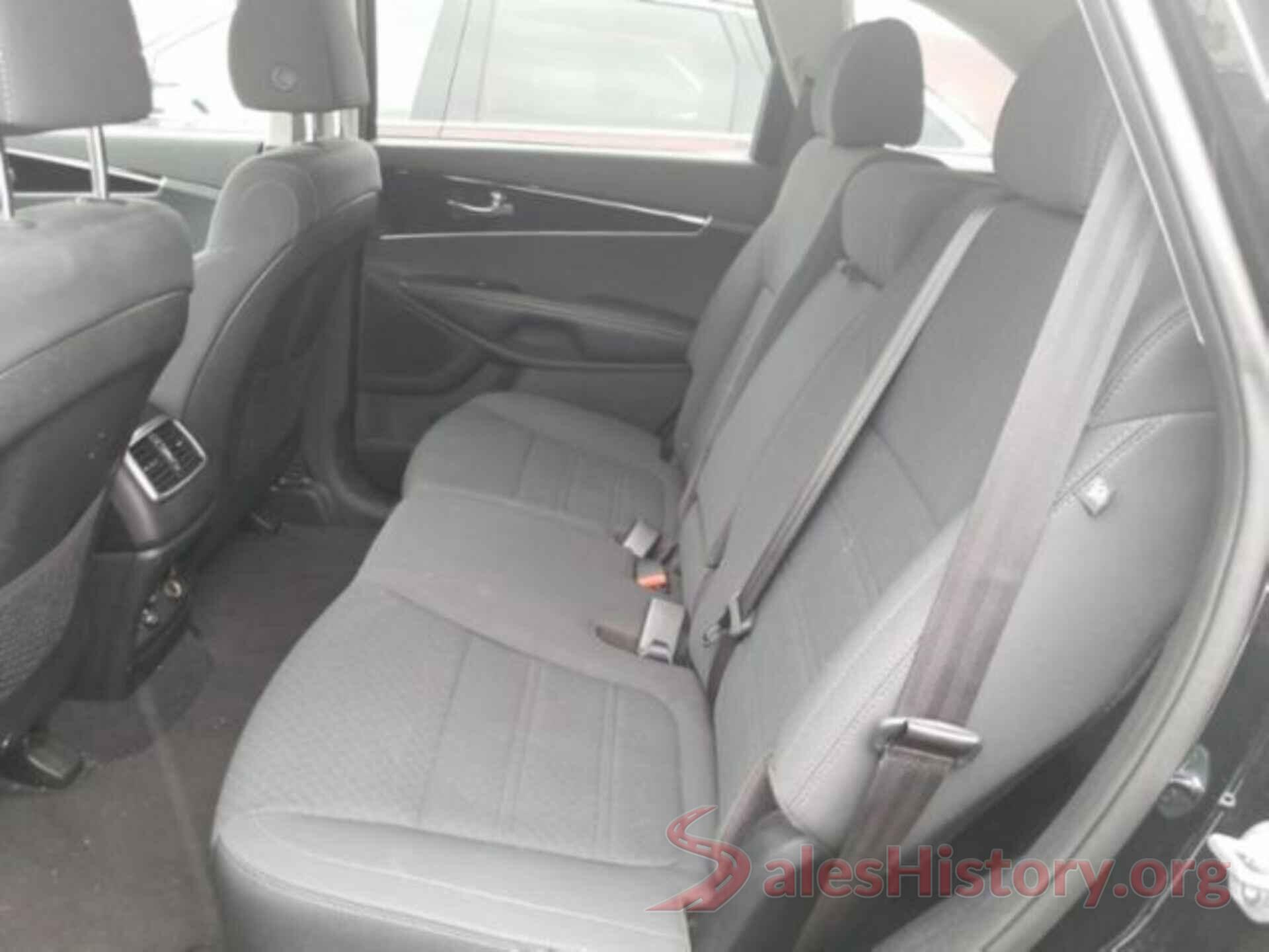 5XYPGDA39KG522990 2019 KIA SORENTO