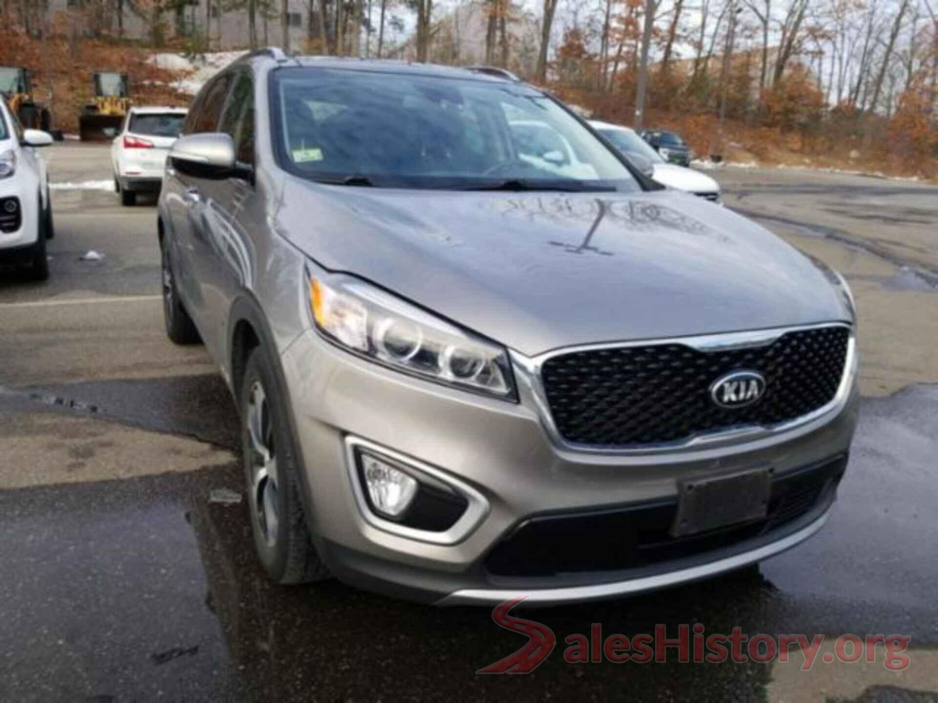 5XYPHDA56JG420396 2018 KIA SORENTO