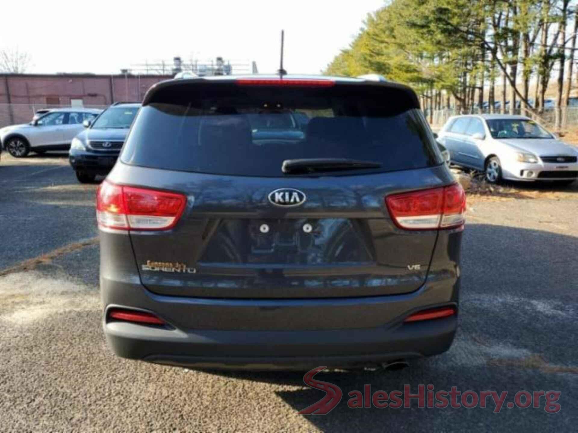 5XYPGDA56JG413273 2018 KIA SORENTO