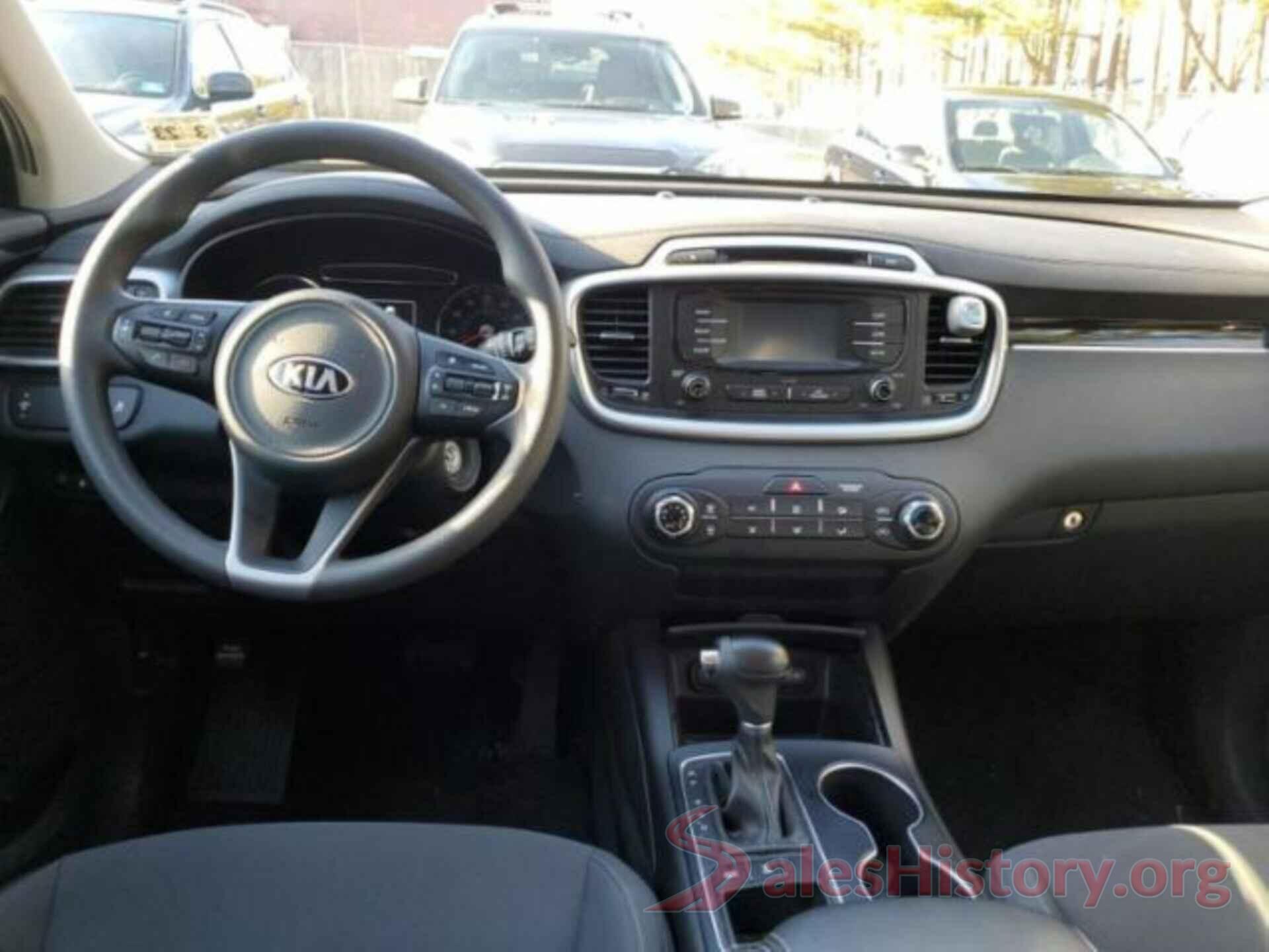 5XYPGDA56JG413273 2018 KIA SORENTO